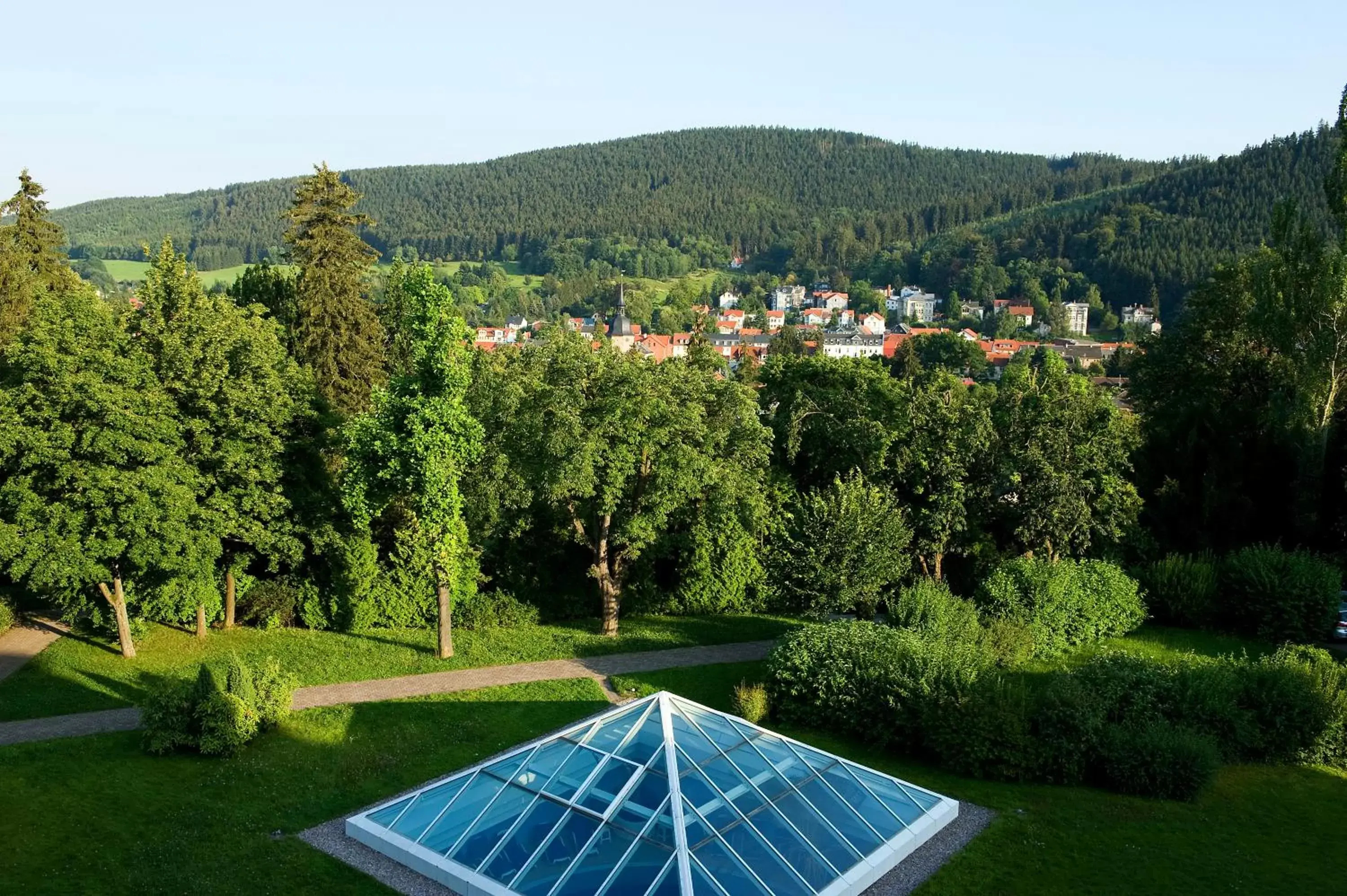 Facade/entrance in H+ Hotel & SPA Friedrichroda Facade/entrance in H+ Hotel & SPA Friedrichroda