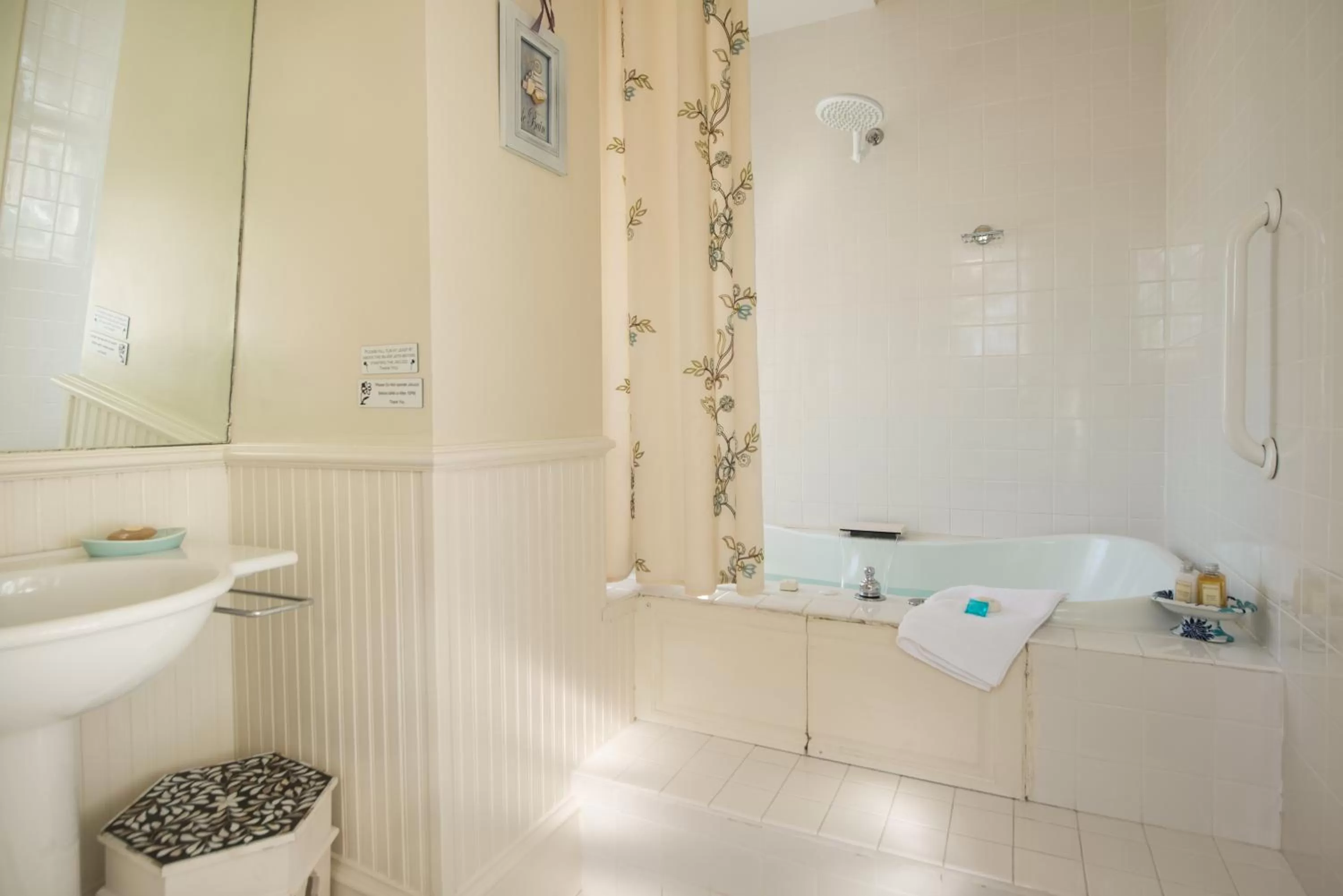 Captain Farris House