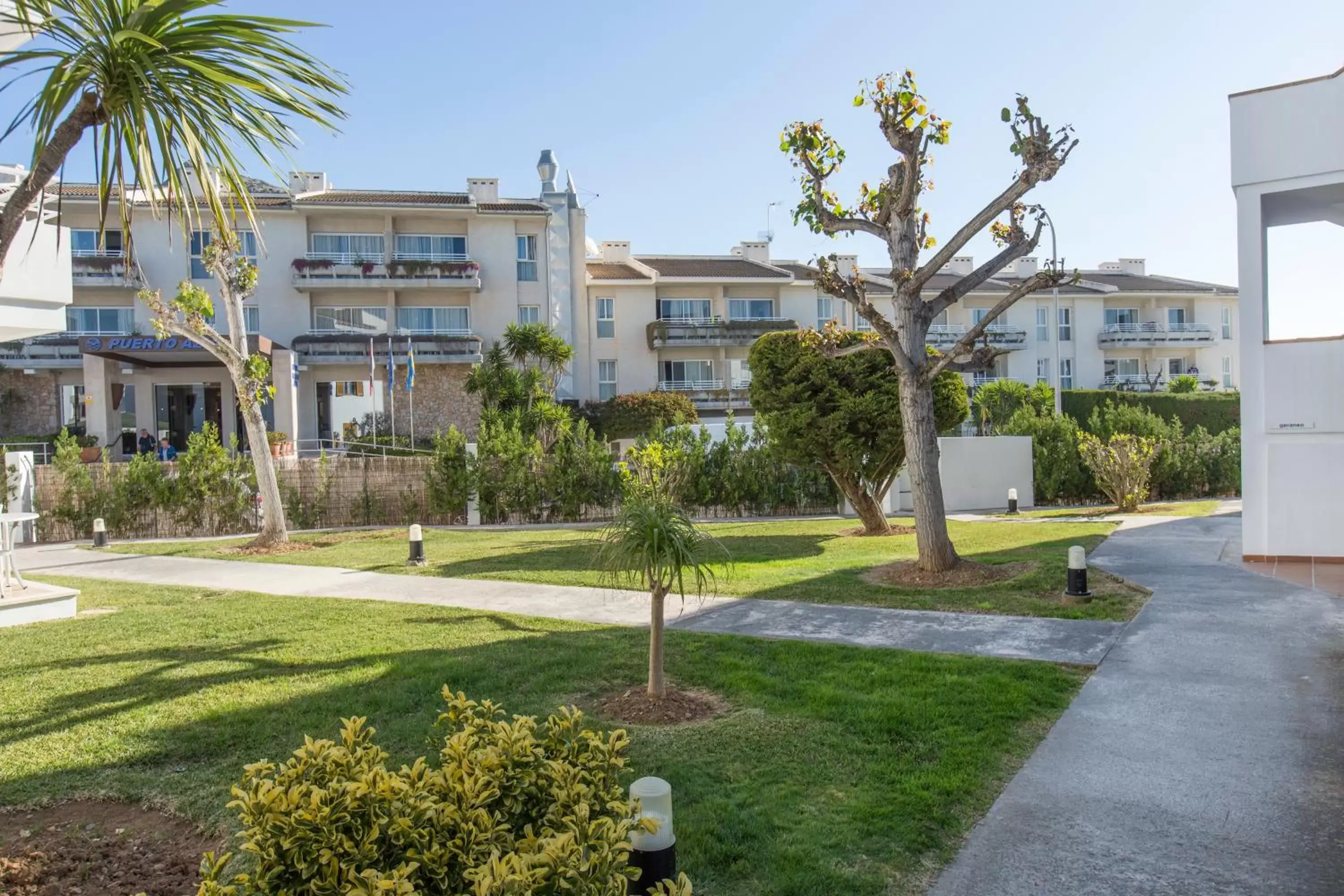 Garden, Property Building in Aparthotel Flora