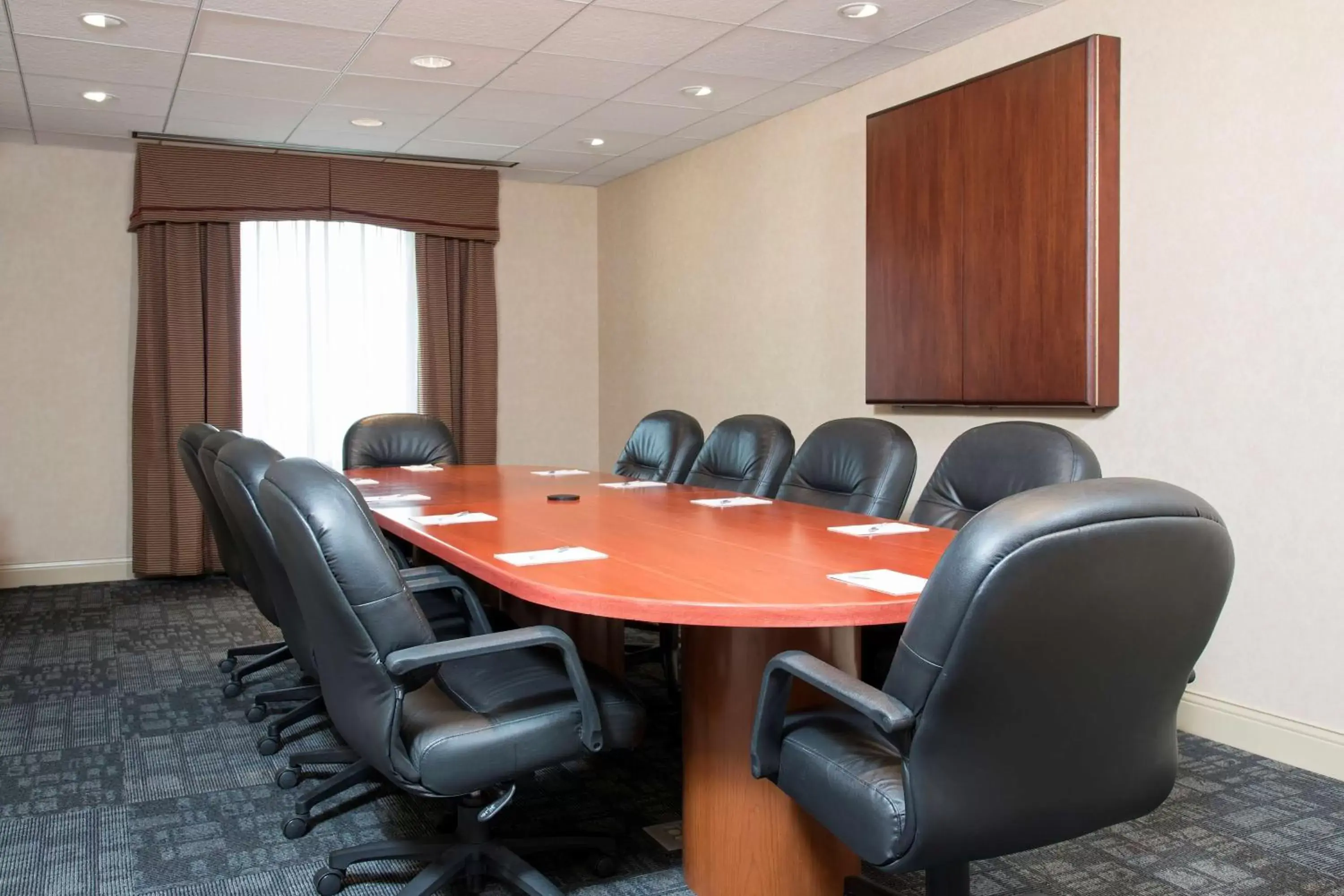 Meeting/conference room in Hampton Inn & Suites Bloomington Normal