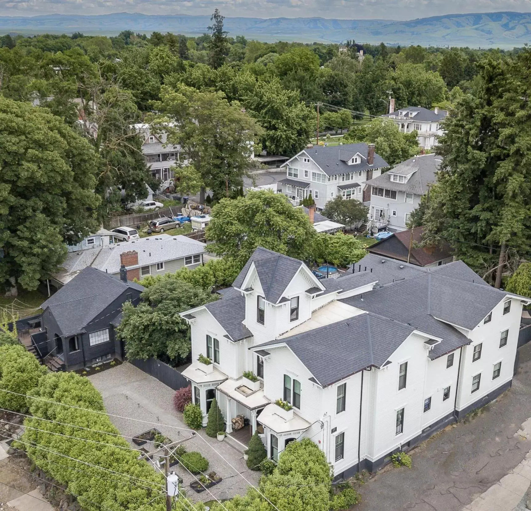 Property building, Bird's-eye View in The Wesley Walla Walla