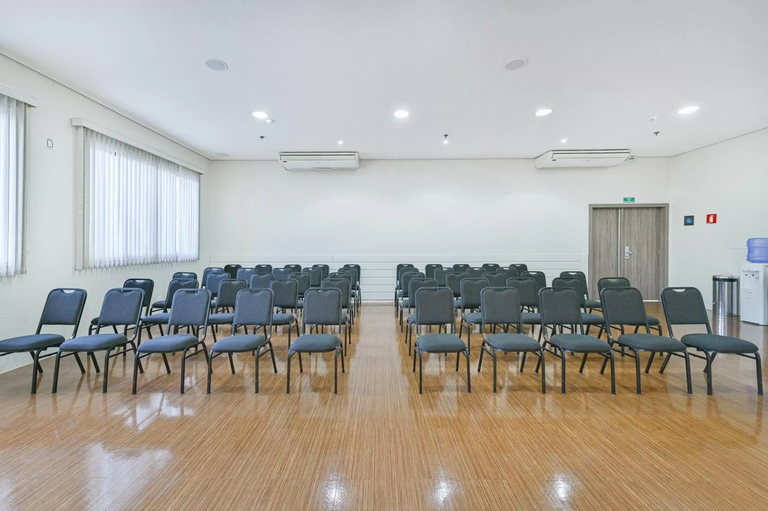 Meeting/conference room in Nacional Inn Cuiabá