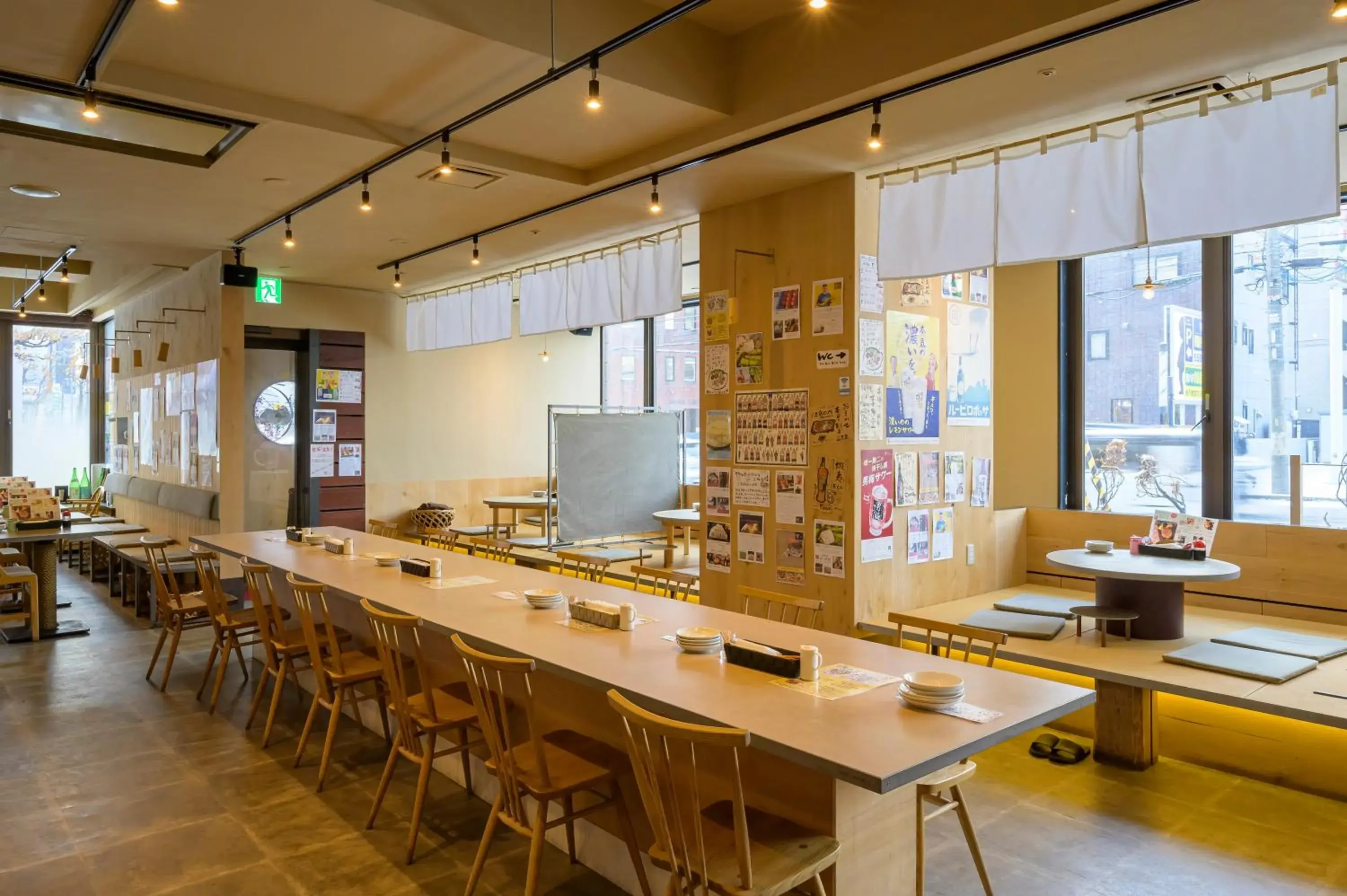 Restaurant/places to eat in Kotoni Green Hotel Restaurant/places to eat in Kotoni Green Hotel