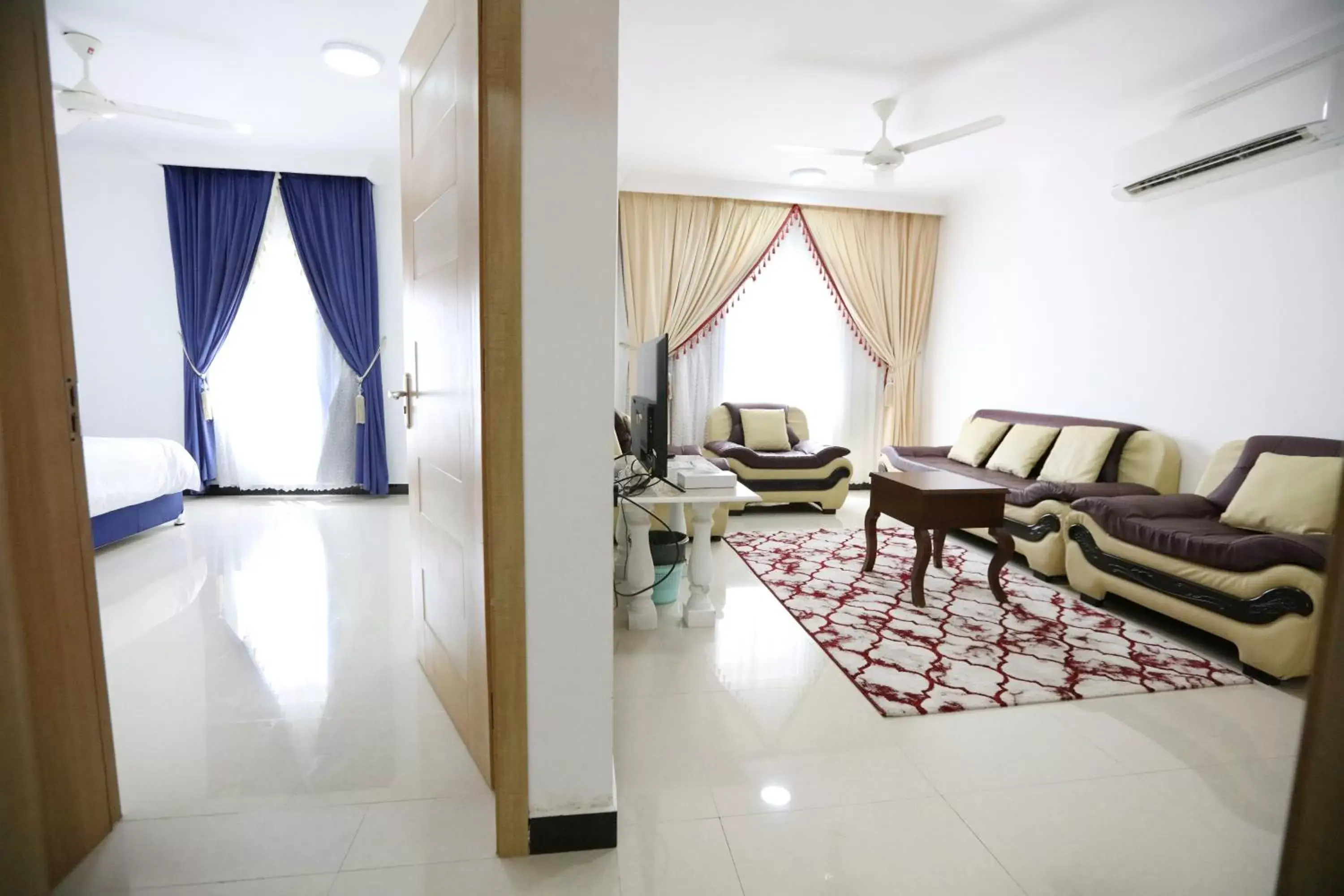 Photo of the whole room in Al Rayyan Hotel Apartments Muscat Photo of the whole room in Al Rayyan Hotel Apartments Muscat