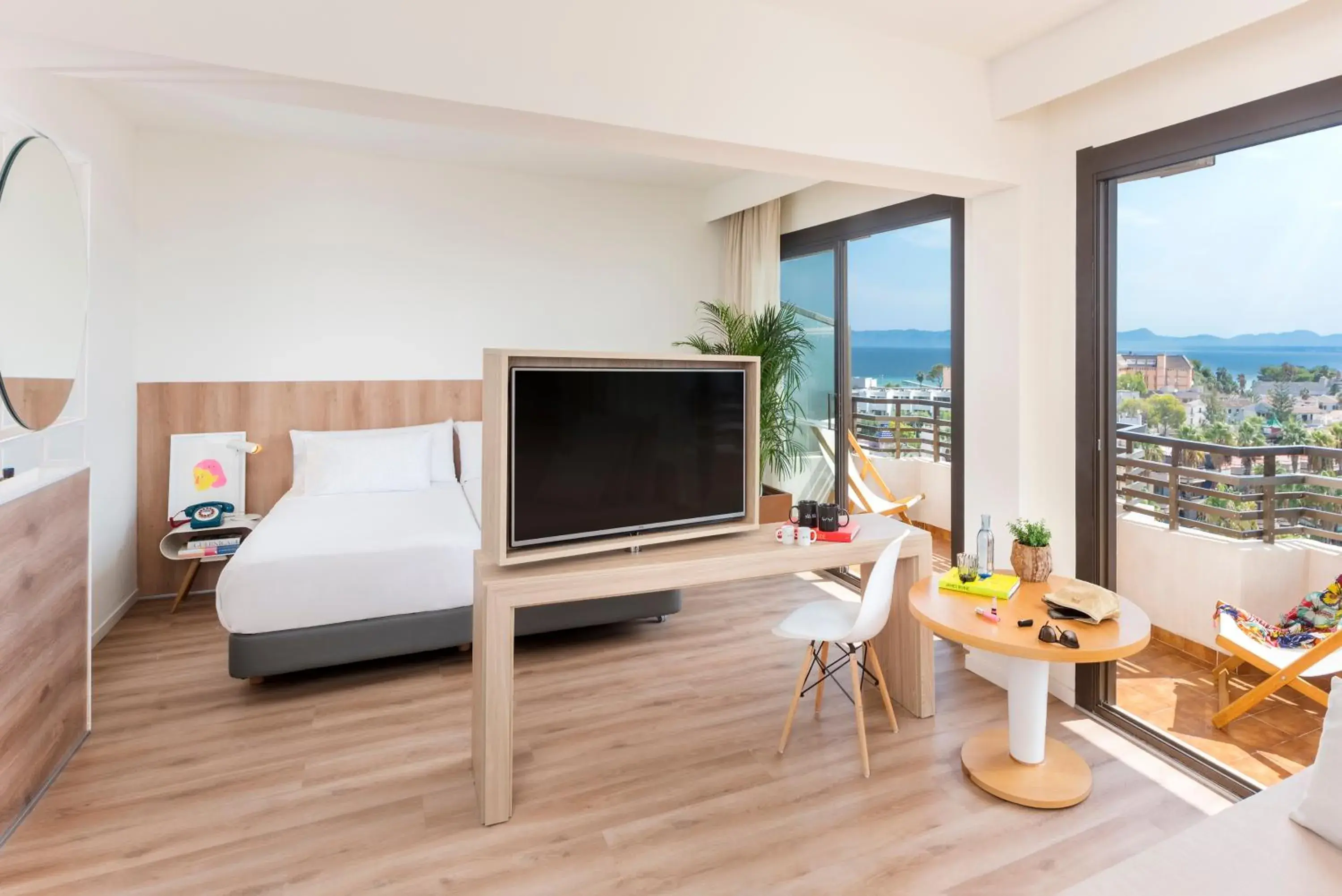 Bed, TV/Entertainment Center in Sol By Melia Alcudia