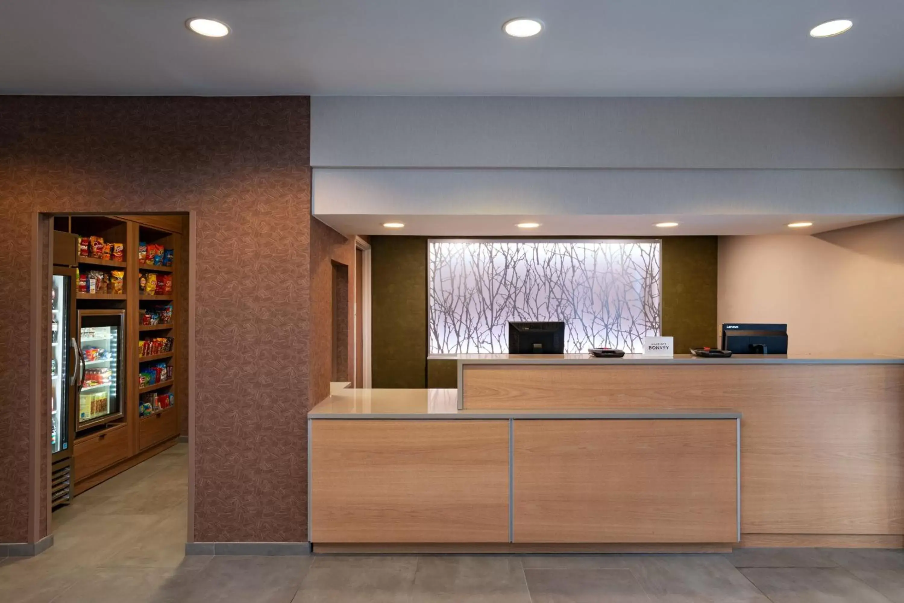 Property building, Lobby/Reception in Fairfield Inn & Suites Kansas City Airport