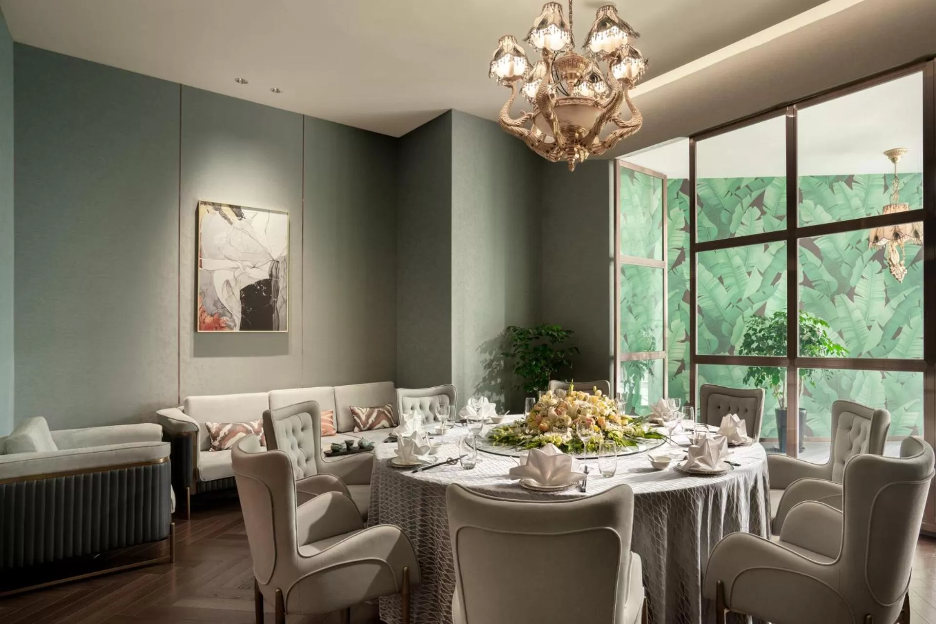 Restaurant/places to eat in Pullman Shanghai Central - In XinTianDi & Yu Garden Area