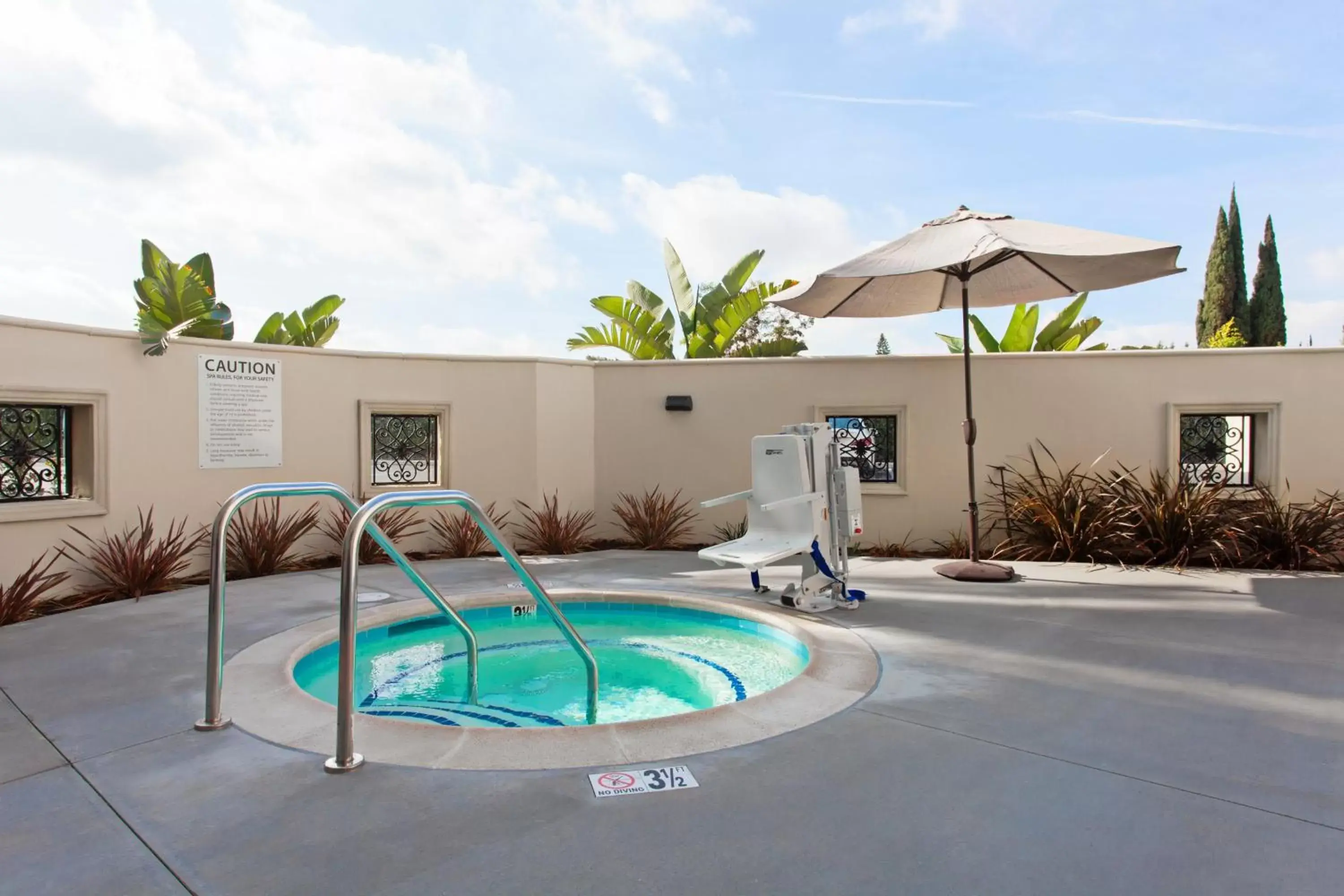 Swimming Pool in Holiday Inn El Monte - Los Angeles, an IHG Hotel