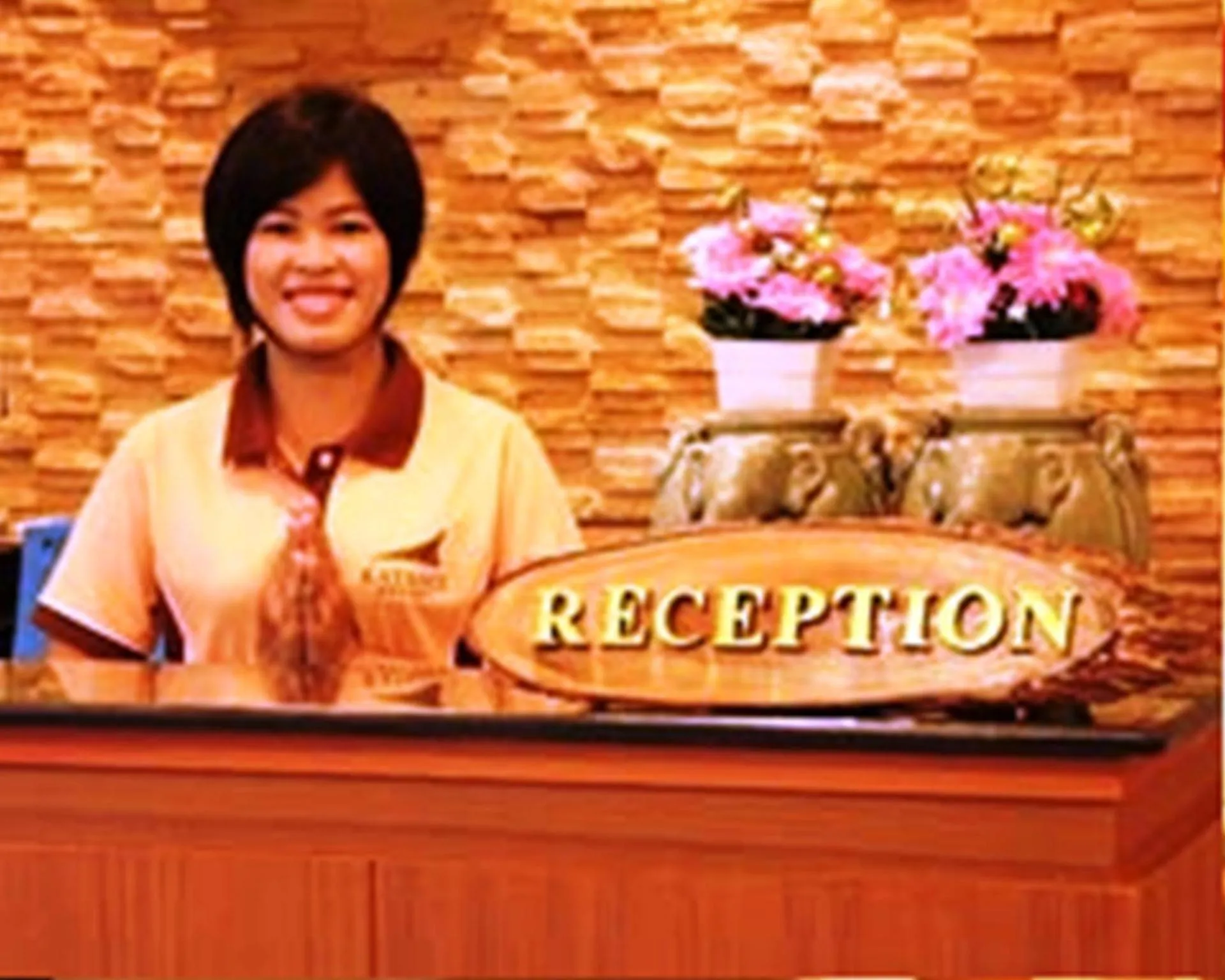 Staff in Katanoi Resort