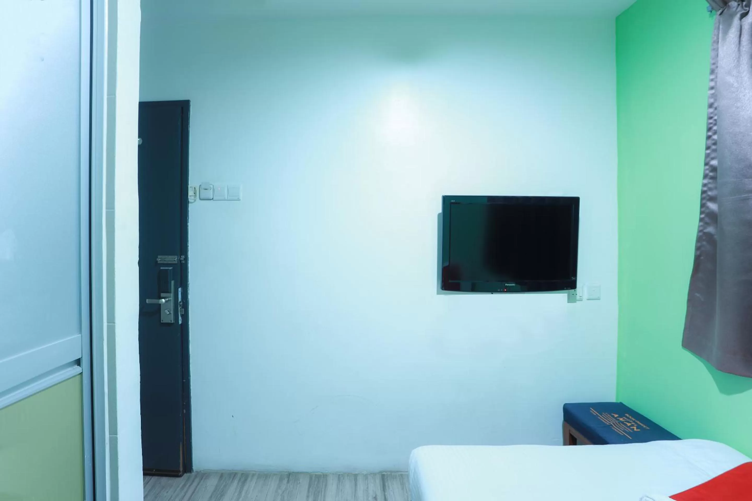 Bedroom, Bed in Hotel Aman- Nilai & KLIA