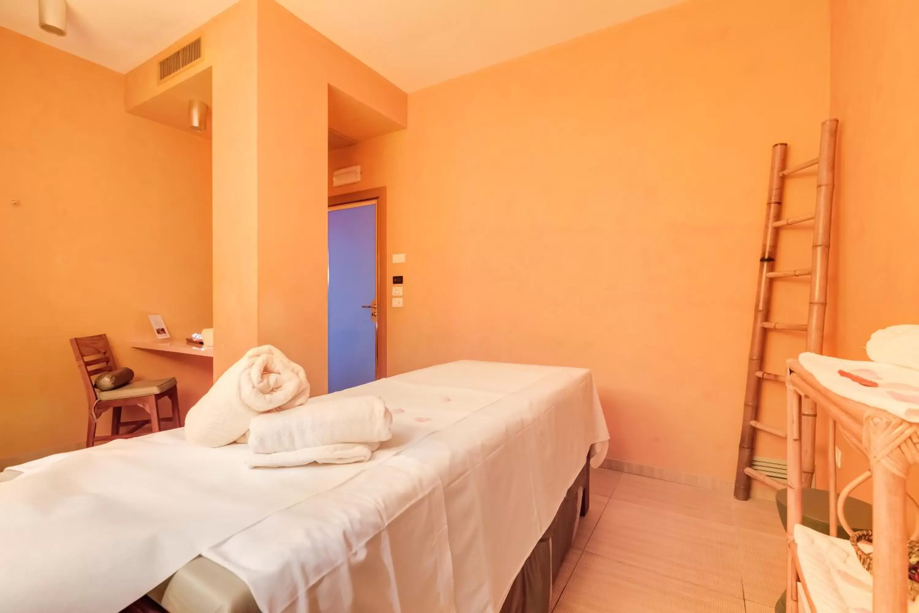 Massage in Villa Maria Hotel & SPA