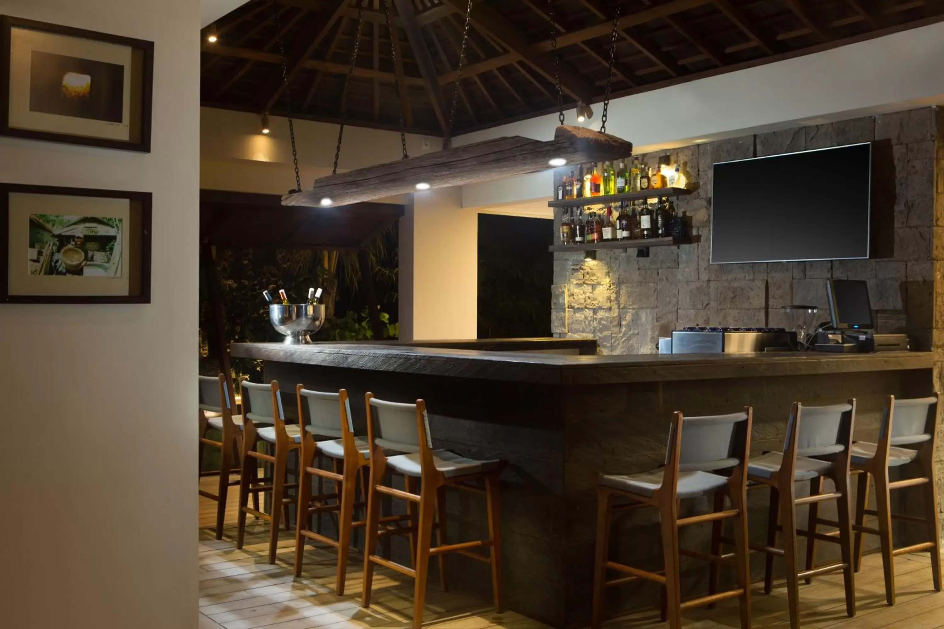 Restaurant/places to eat, Lounge/Bar in The Tamarind Resort - Nusa Lembongan