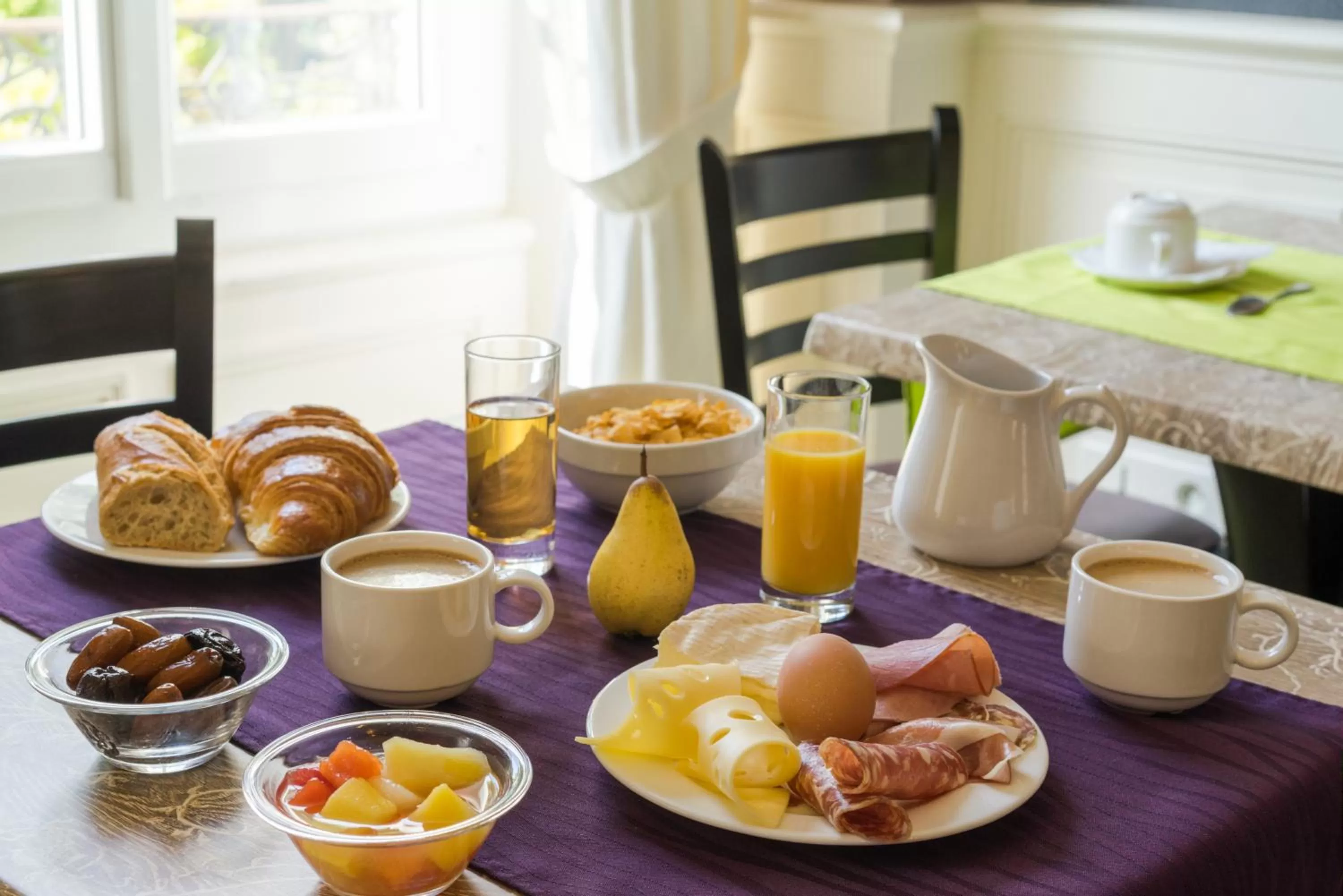 Food in The Originals Boutique, Hôtel Terminus, Bourg-en-Bresse Gare