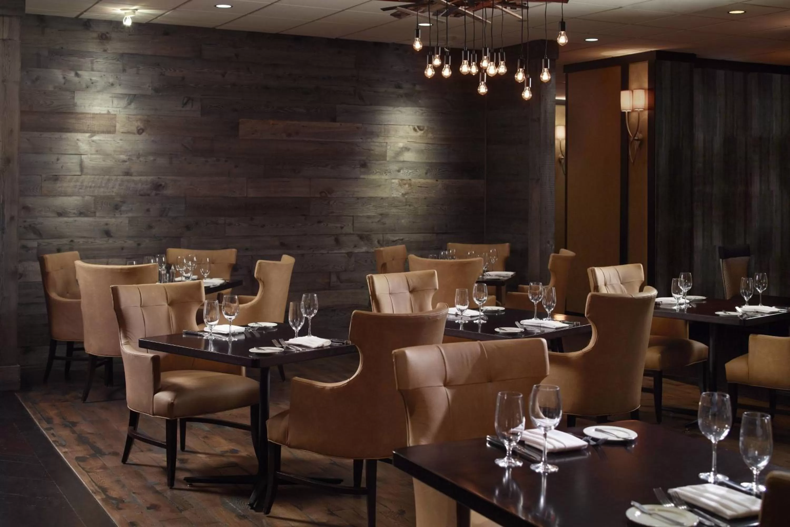 Restaurant/places to eat in Atlanta Airport Marriott