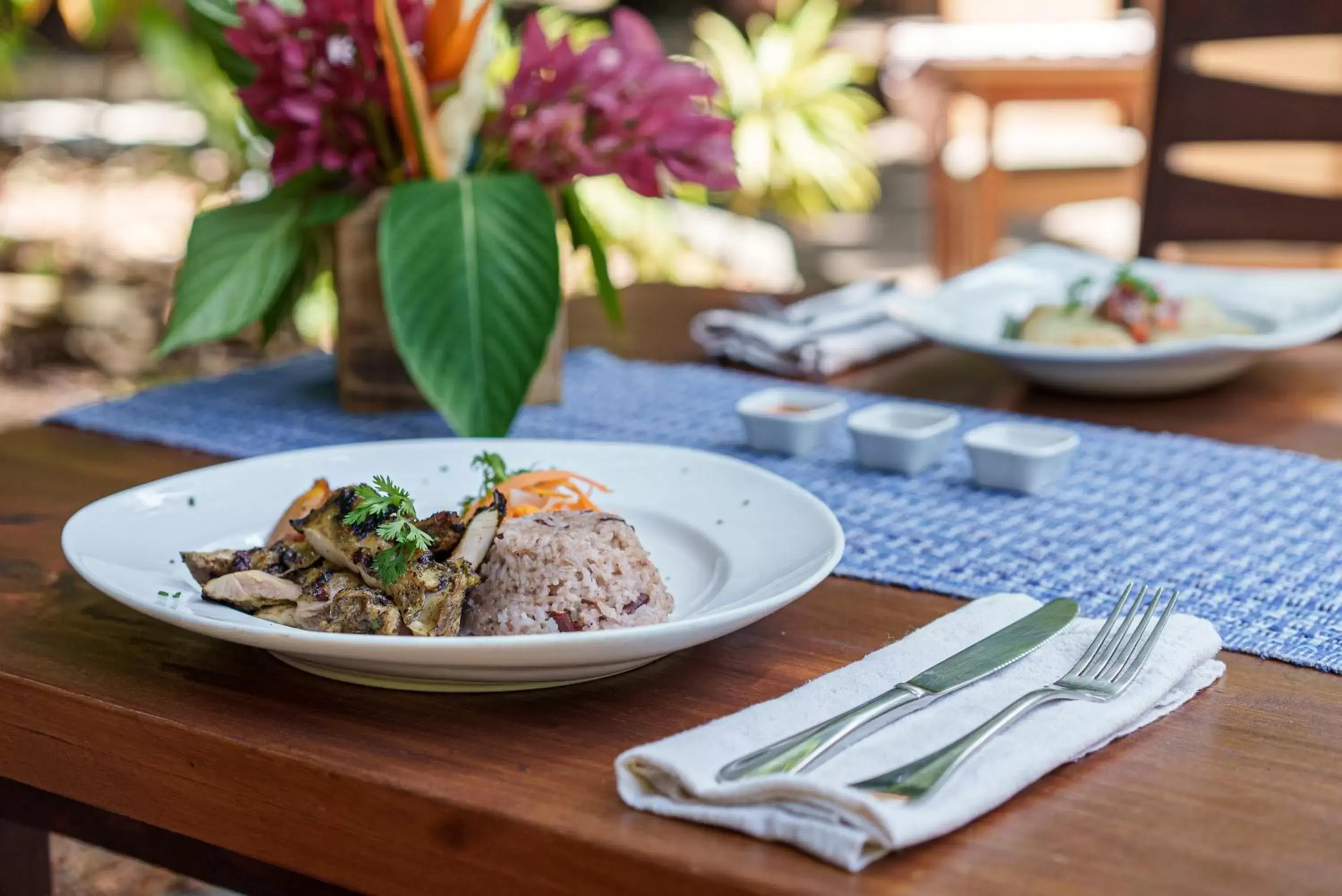 Food in Ka'ana Resort & Spa