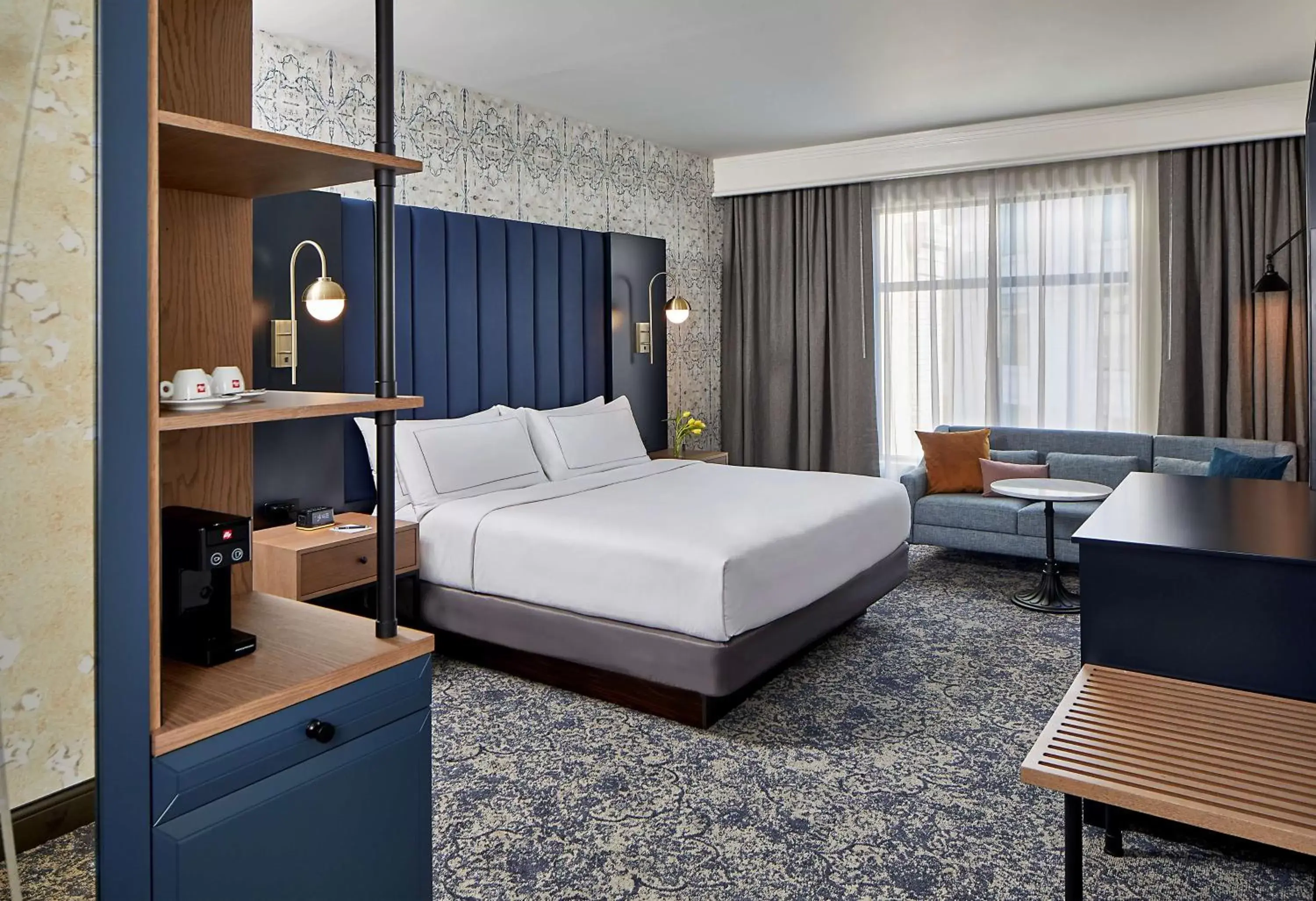 Bedroom, Bed in The Hamilton Alpharetta, Curio Collection By Hilton