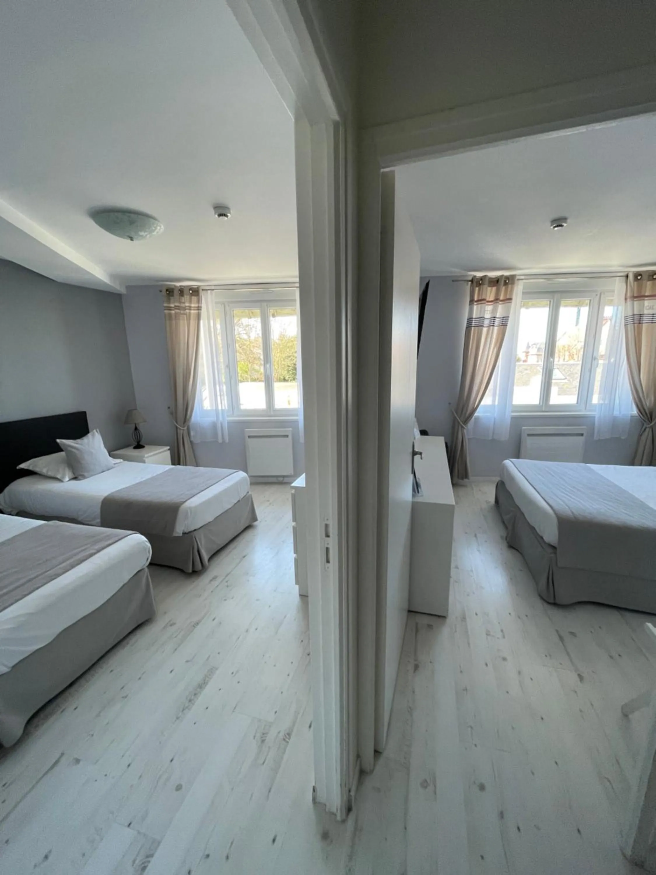 Photo of the whole room, Bed in Hôtel de la Plage