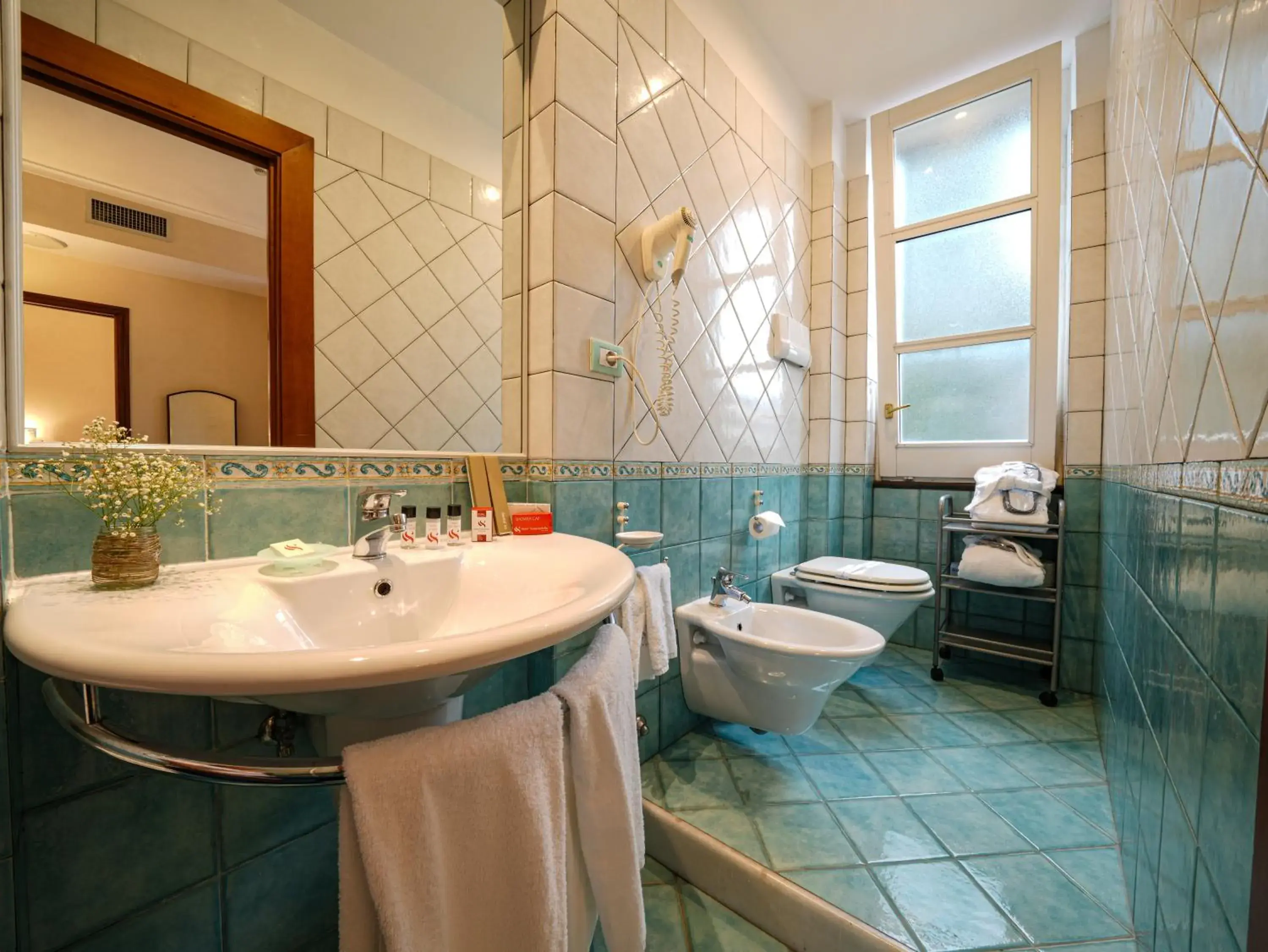 Bathroom in Hotel Scapolatiello