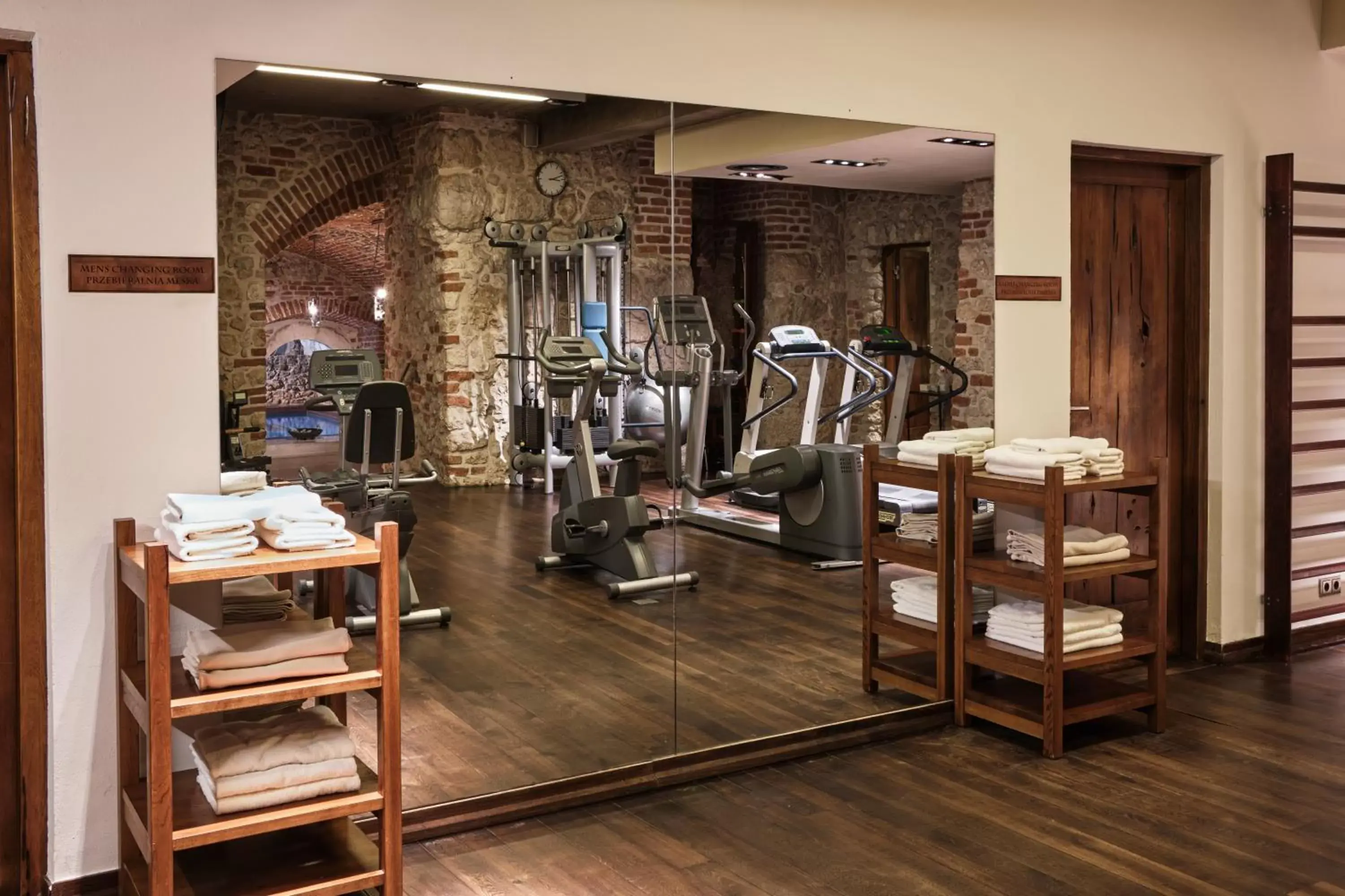 Fitness centre/facilities, Restaurant/Places to Eat in Hotel Stary