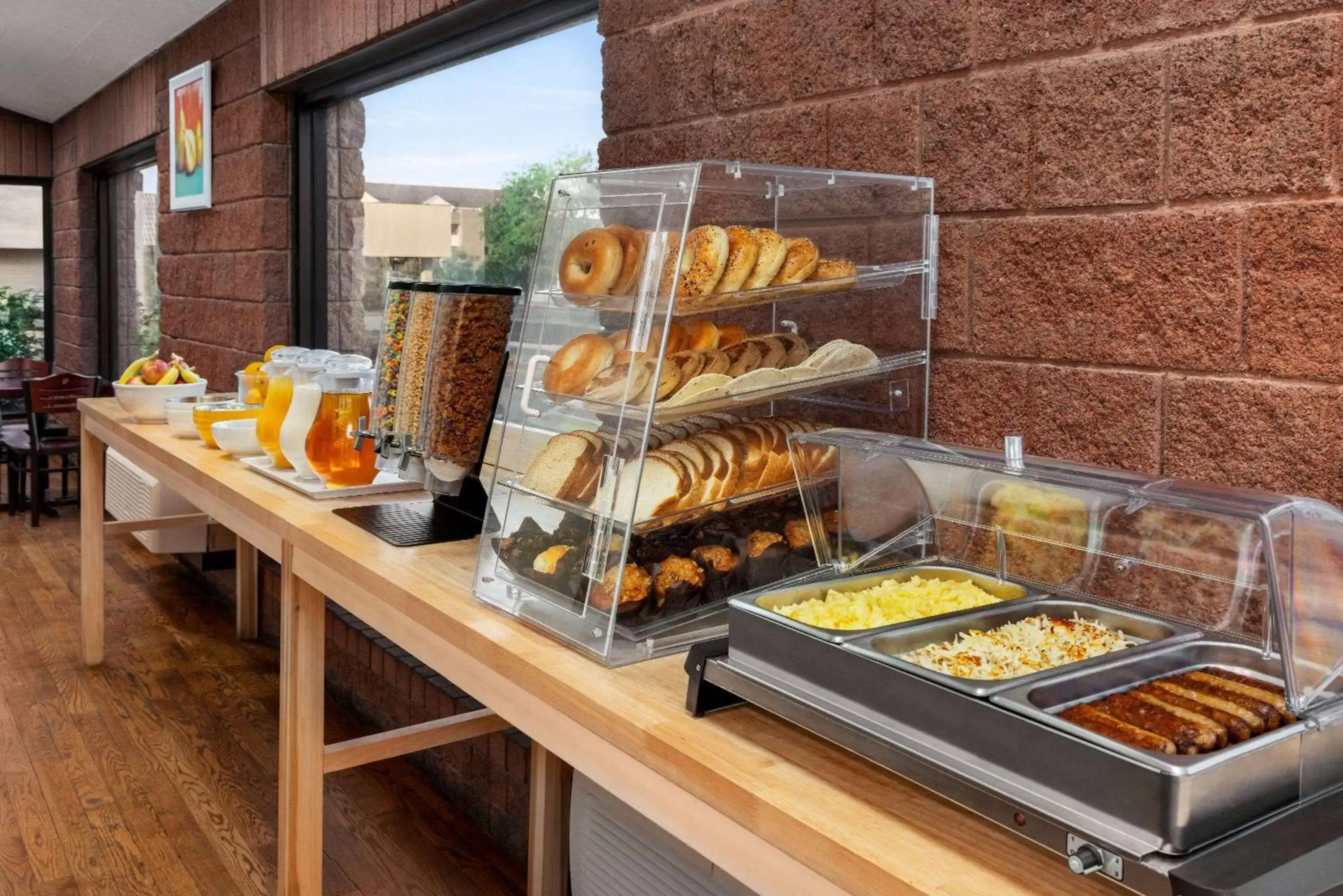 Breakfast, Food in Ramada by Wyndham Albuquerque Airport