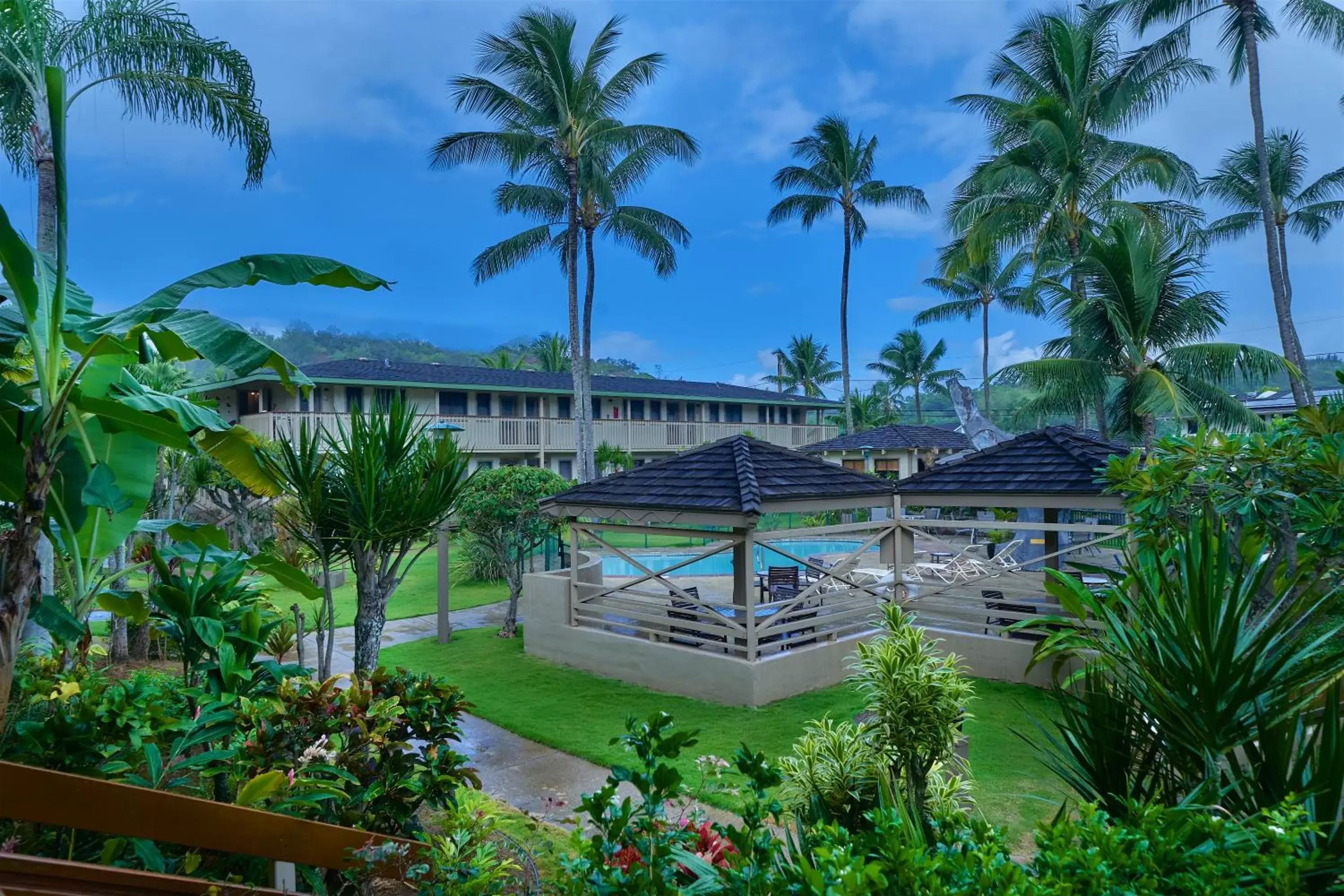 Garden, Property Building in The Kauai Inn