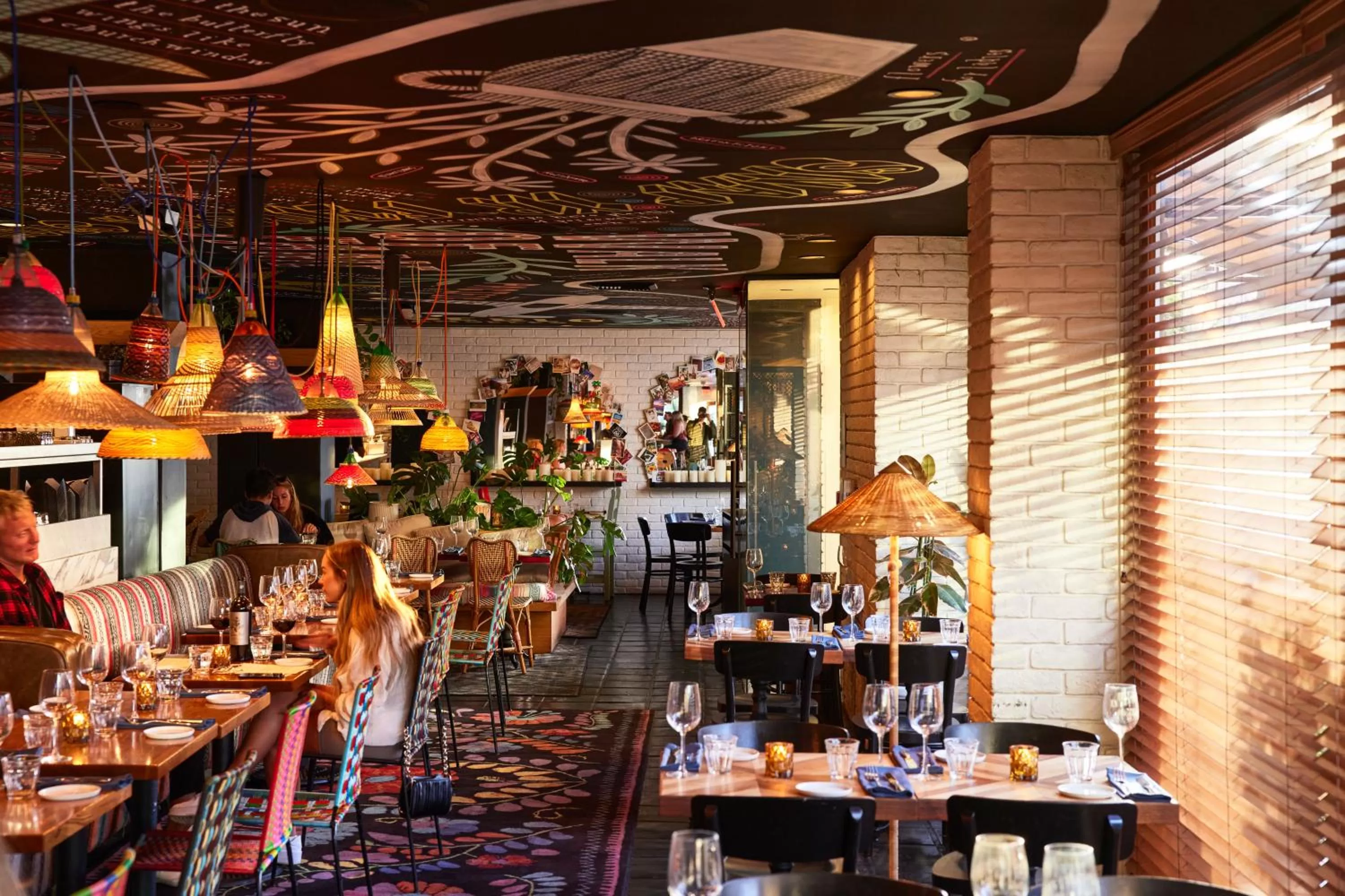 Restaurant/places to eat in Mama Shelter Los Angeles