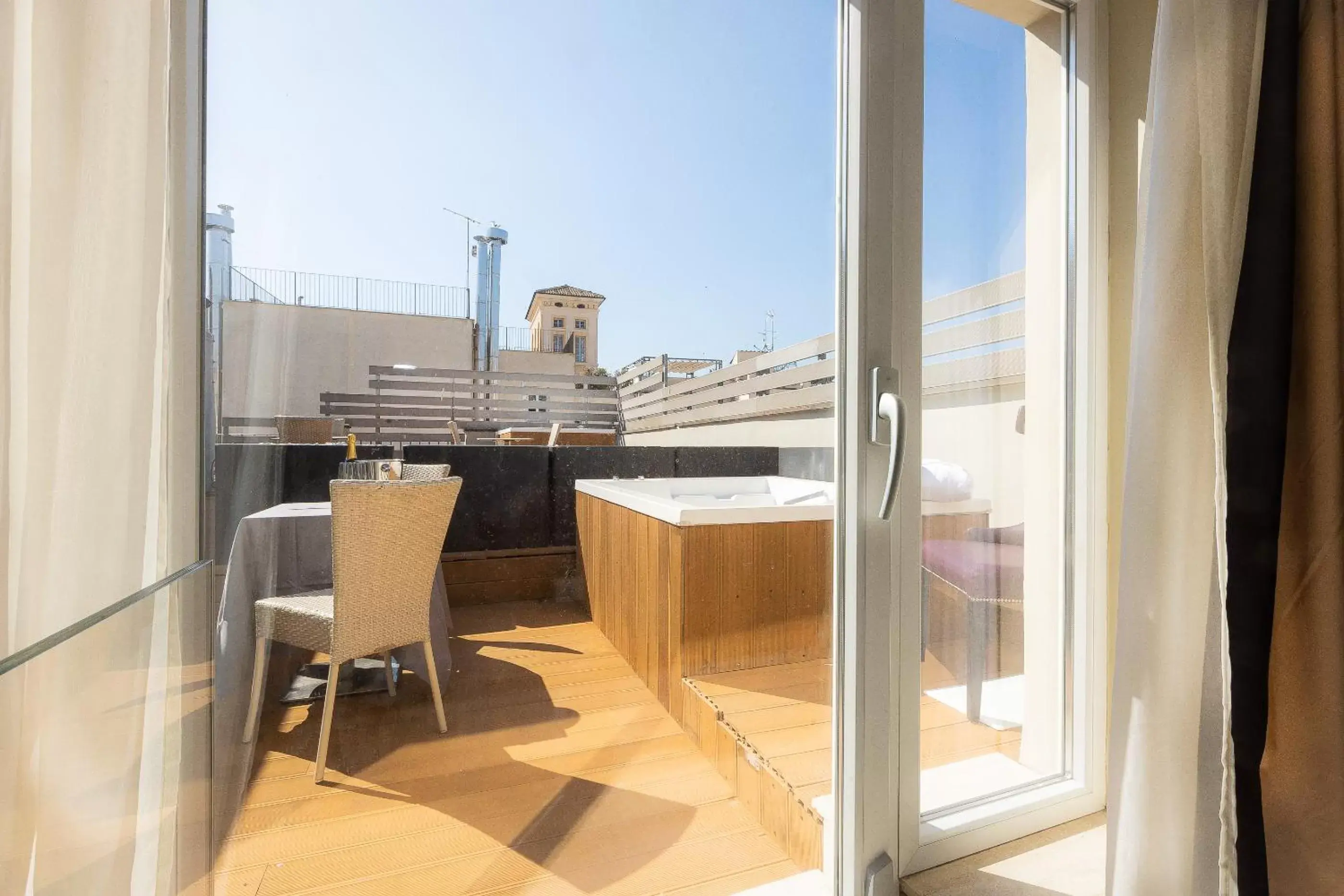 View (from property/room), Restaurant/Places to Eat in Hotel Castellino Roma