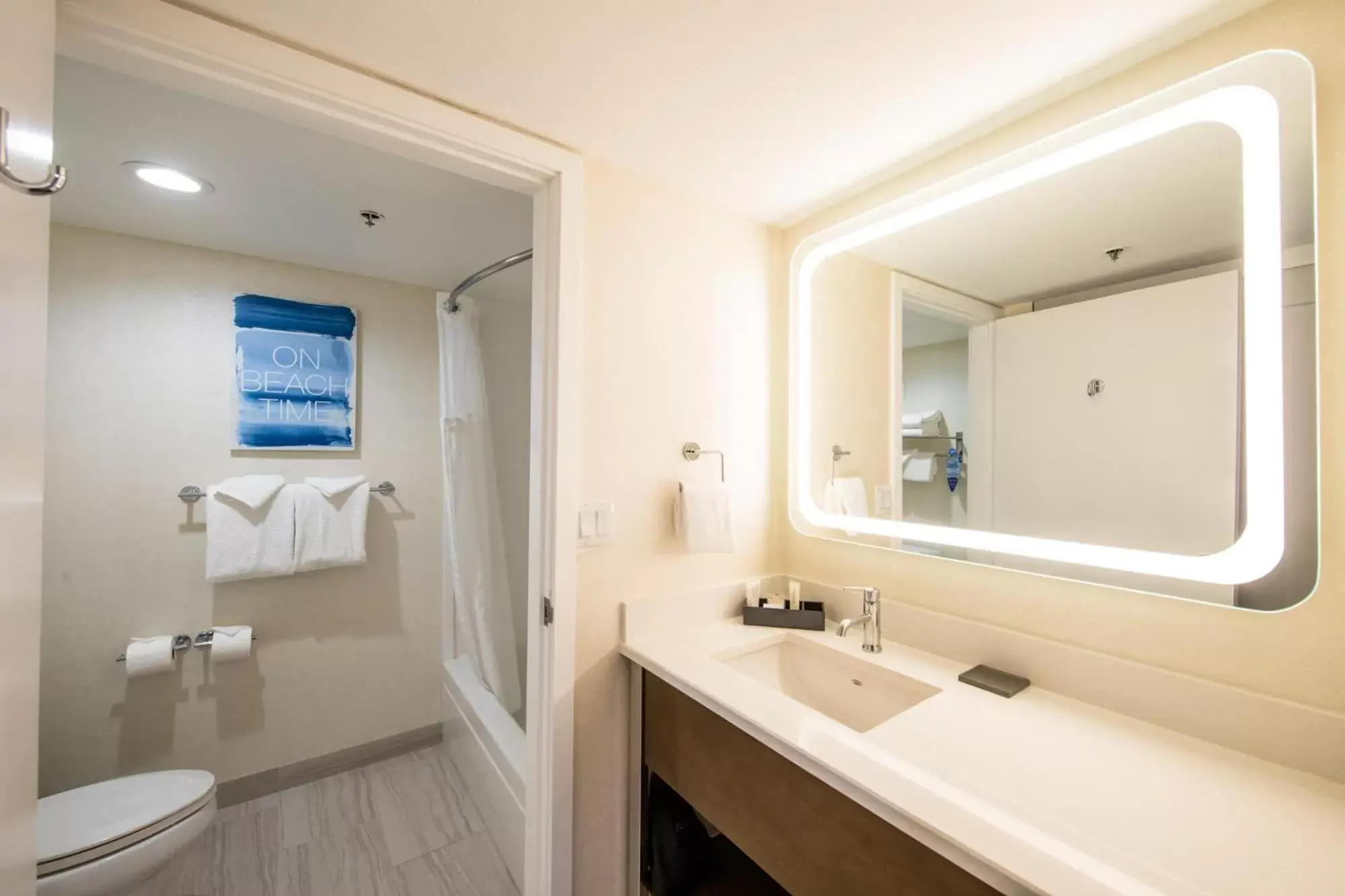 Bathroom in SeaCrest Oceanfront Hotel