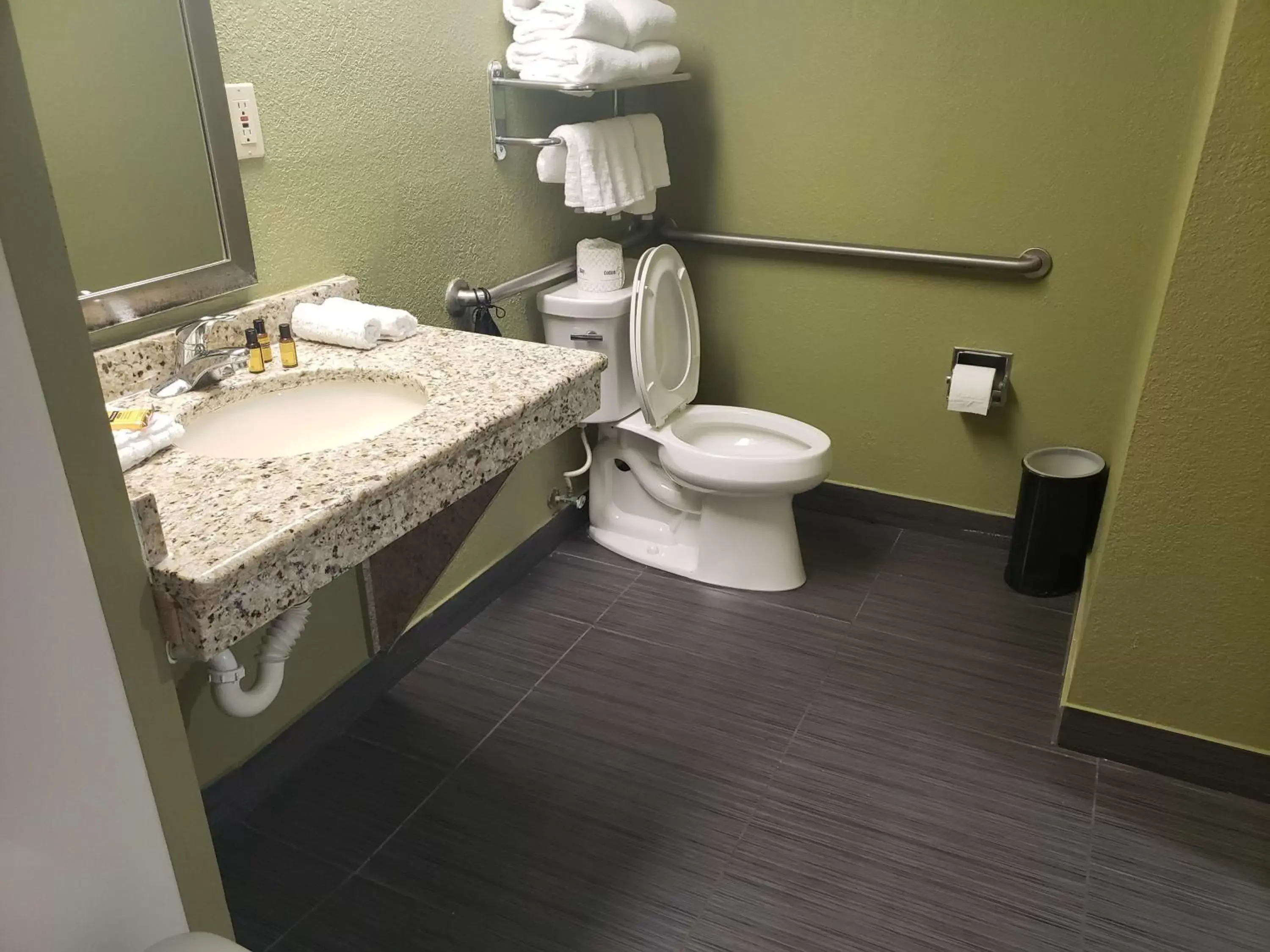 Bathroom in Best Western Plus Sanford Airport/Lake Mary Hotel