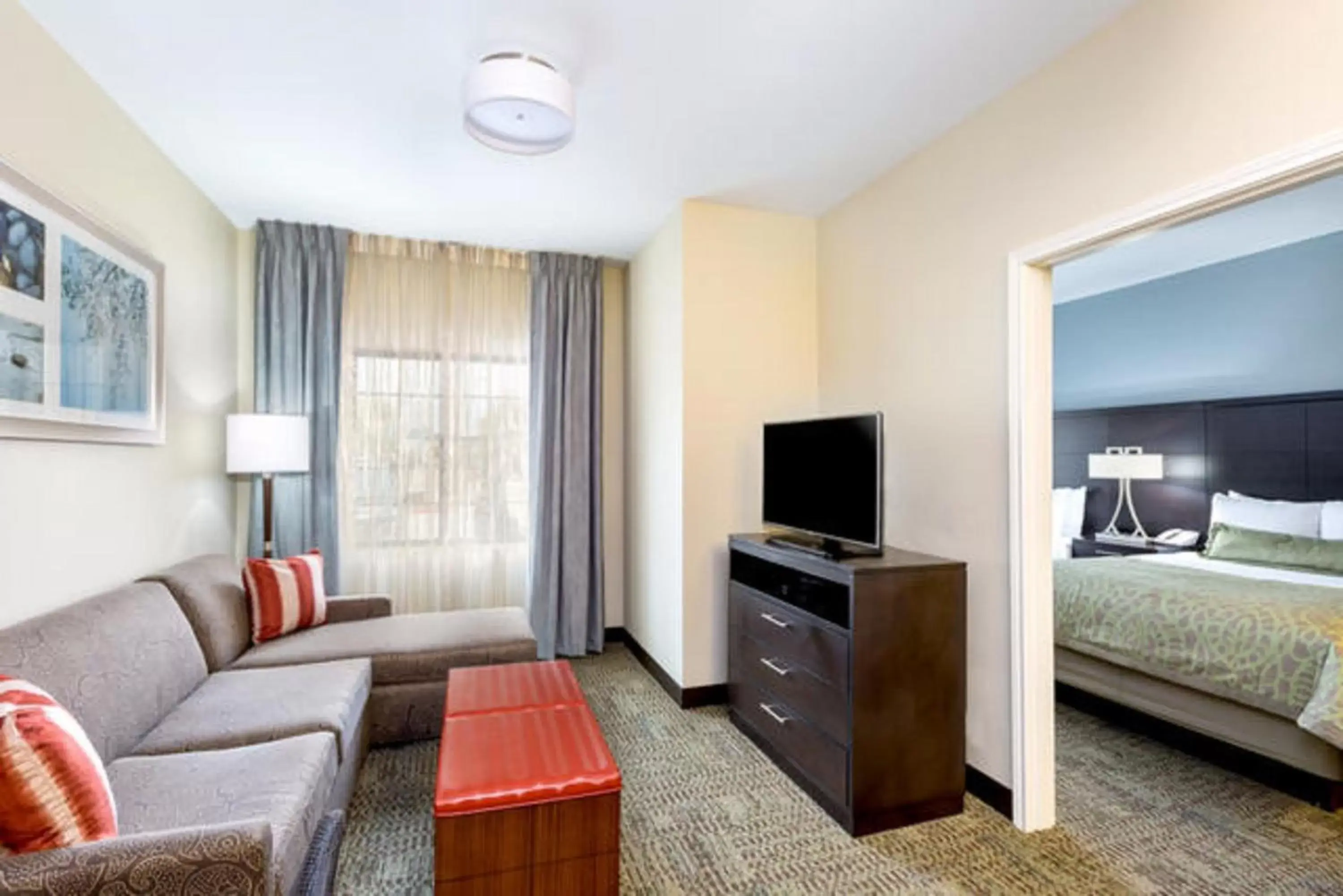 Photo of the whole room, Seating Area in Staybridge Suites College Station, an IHG Hotel