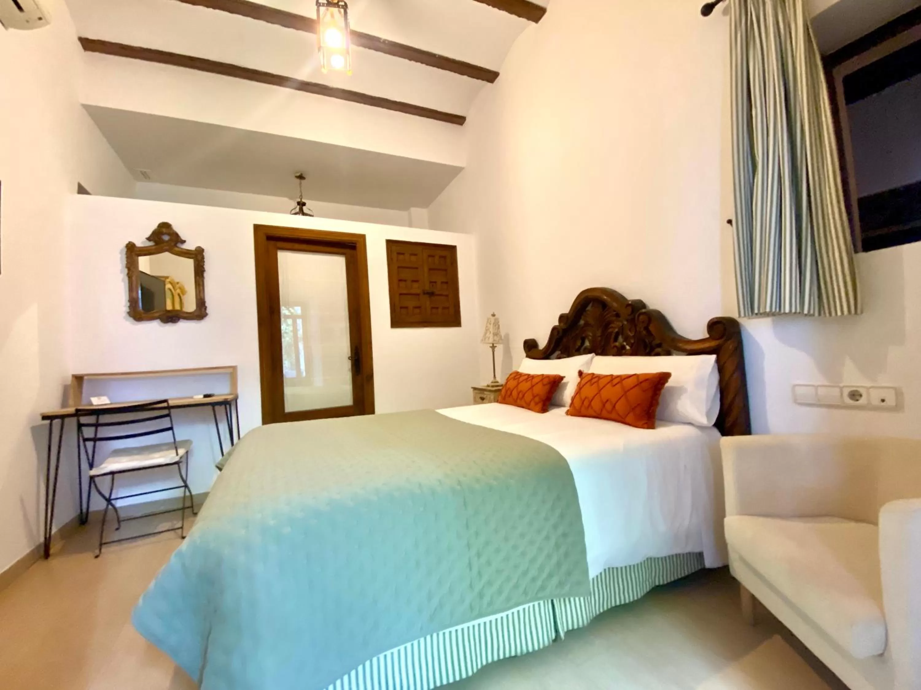 Bedroom, Bed in El Rincón de las Descalzas