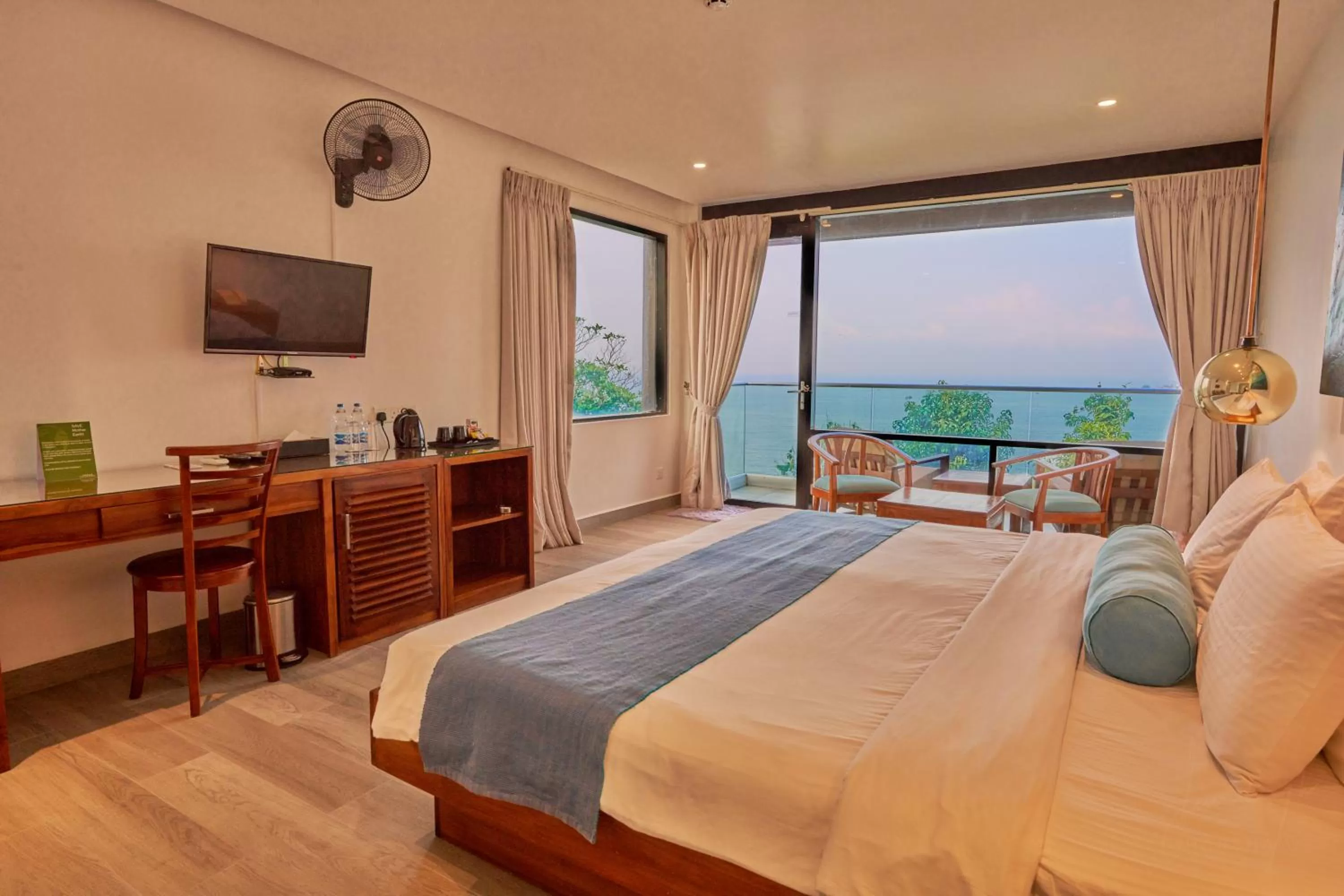 Bed in Agnus Unawatuna