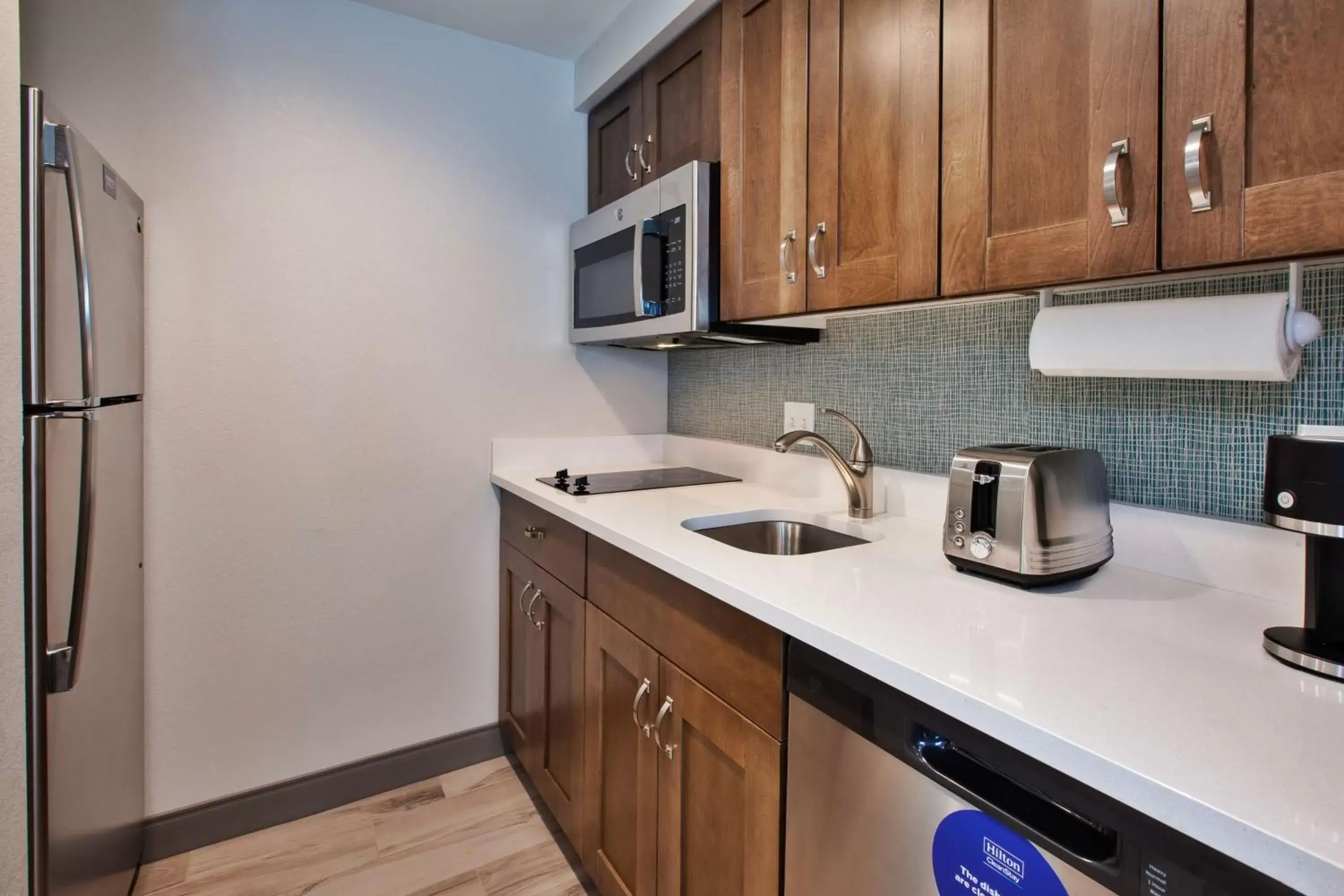 Kitchen or kitchenette, Kitchen/Kitchenette in Homewood Suites By Hilton Columbus Easton, Oh