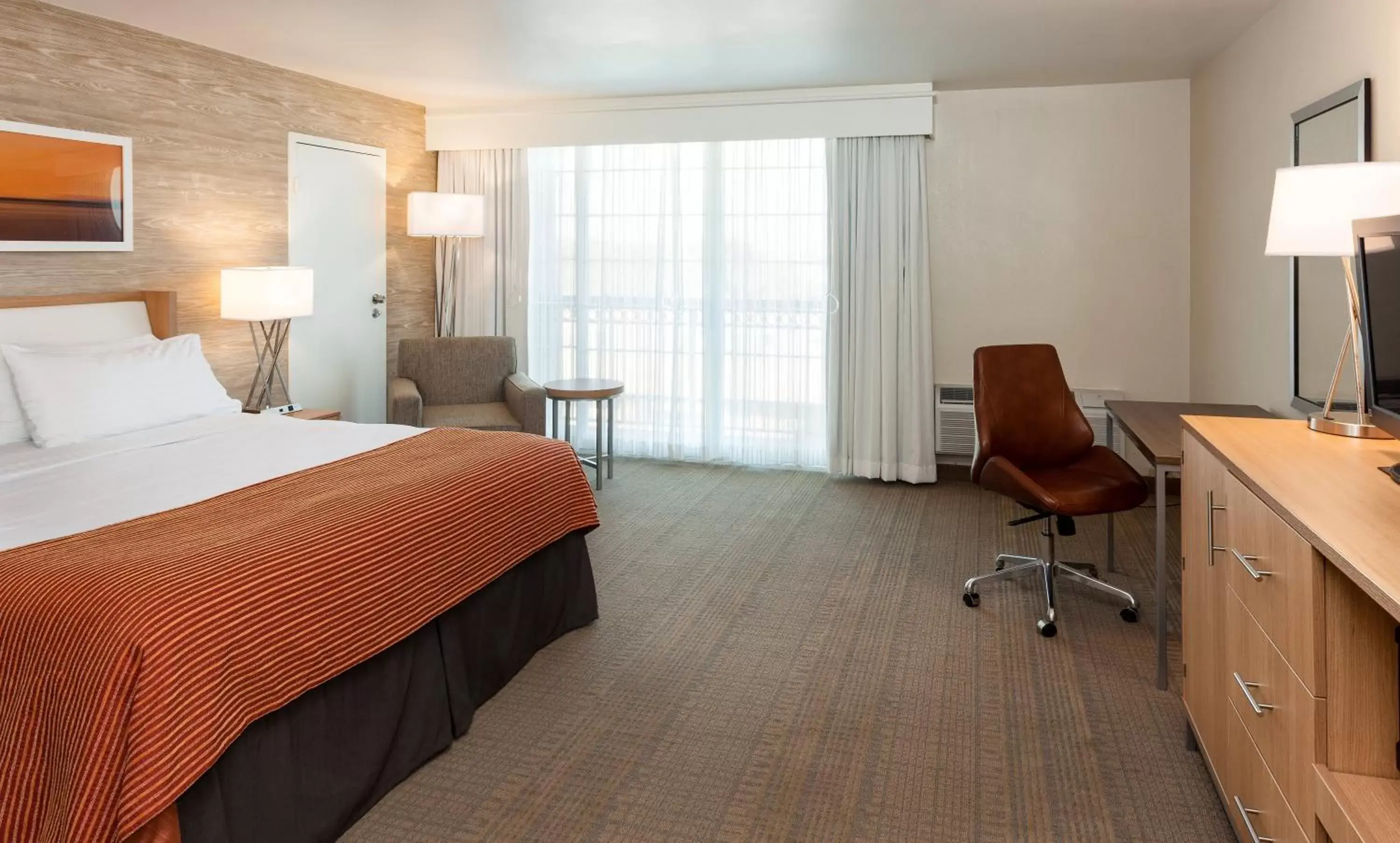 Photo of the whole room in Holiday Inn San Antonio-Downtown/Market Square, an IHG Hotel