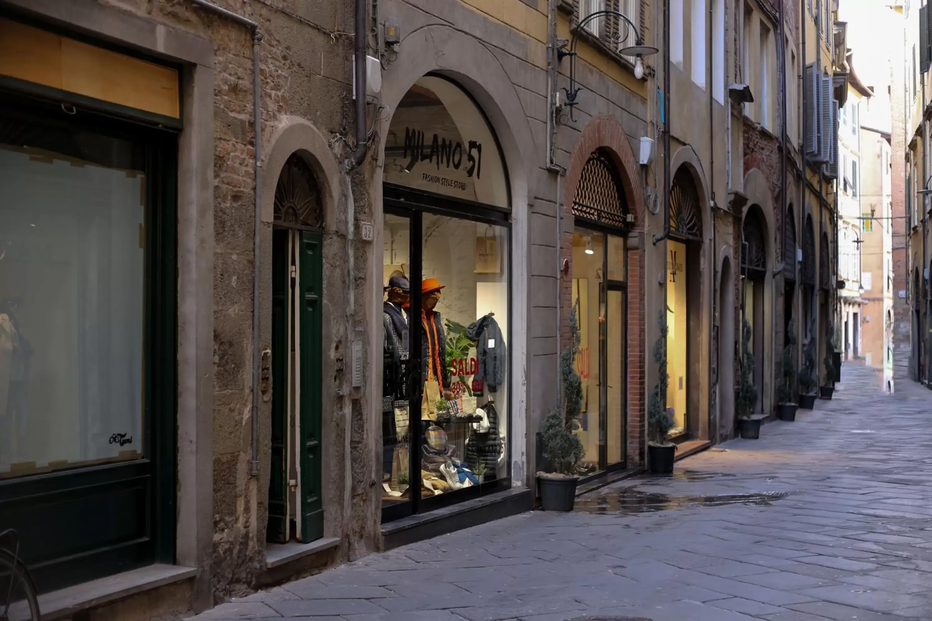 Property building in A Palazzo Busdraghi Residenza D'Epoca