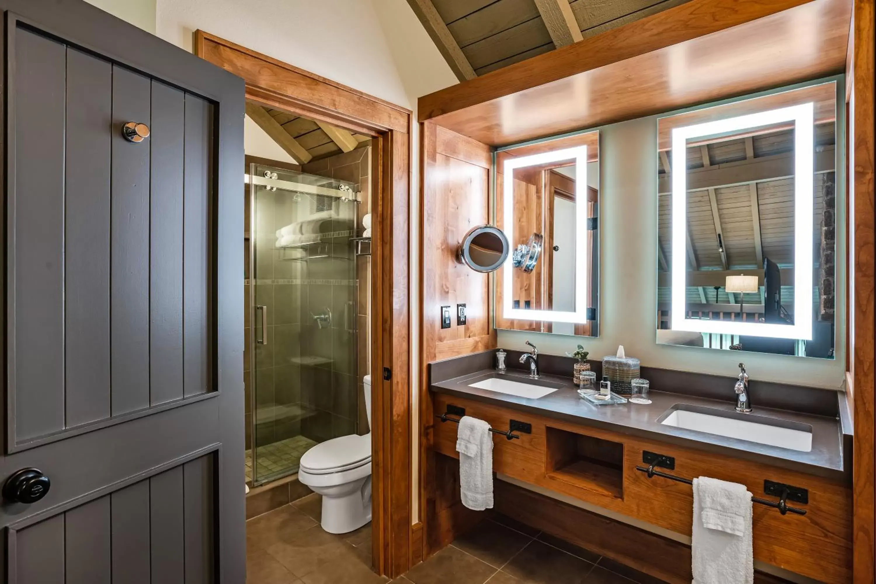 Shower, Bathroom in Sunriver Resort