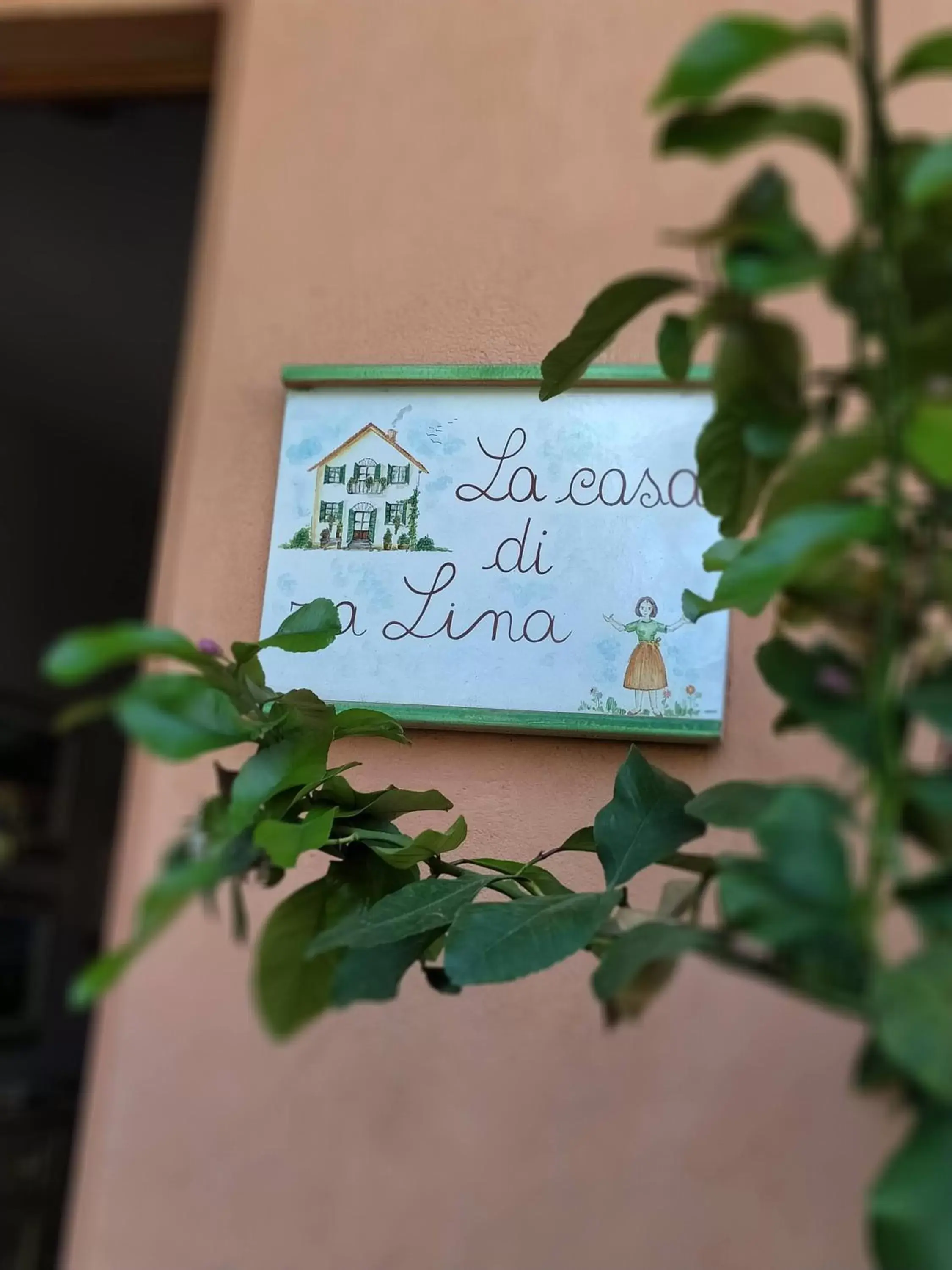 Property logo or sign in B&B La Casa di Zia Lina