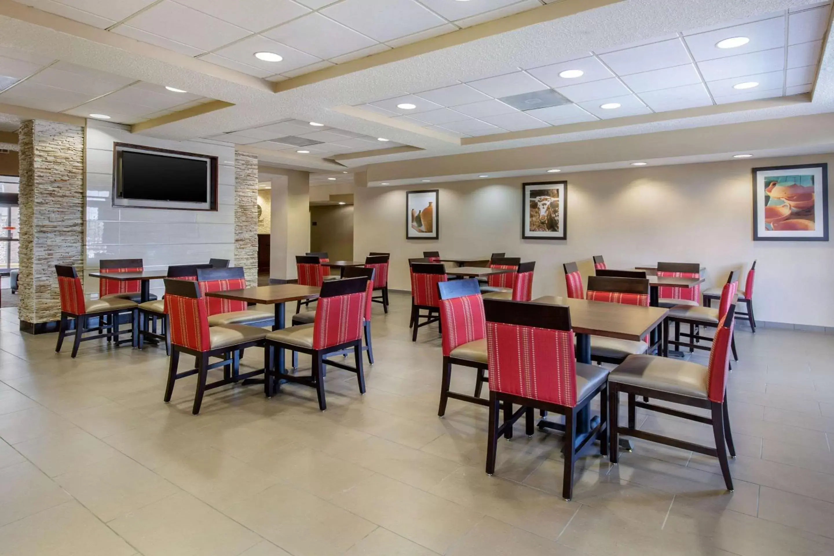 Breakfast, Restaurant/Places to Eat in Comfort Inn & Suites SW Houston Sugarland