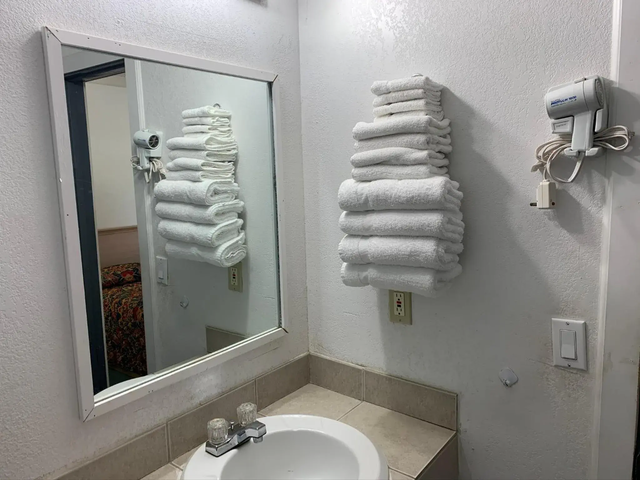 Bathroom in Budget Lodge Inn - Abilene