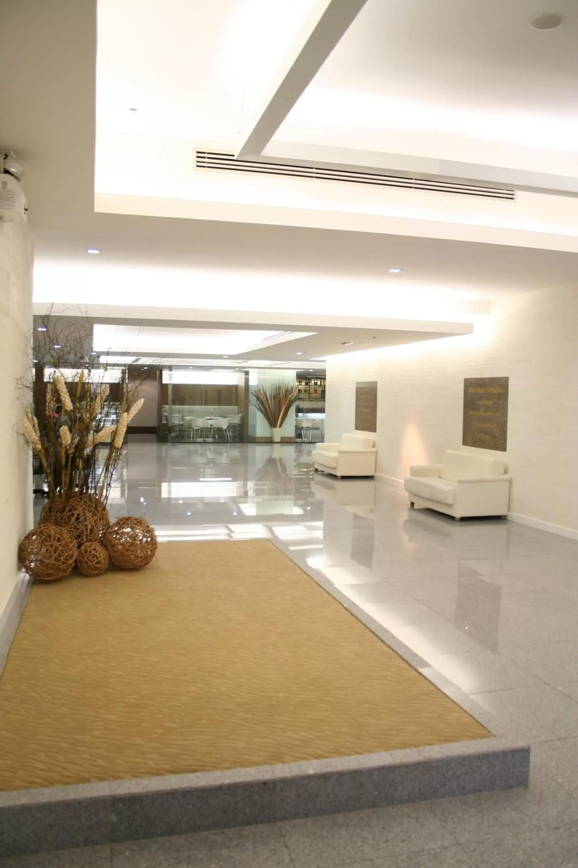 Lobby or reception in Baiyoke Suite Hotel