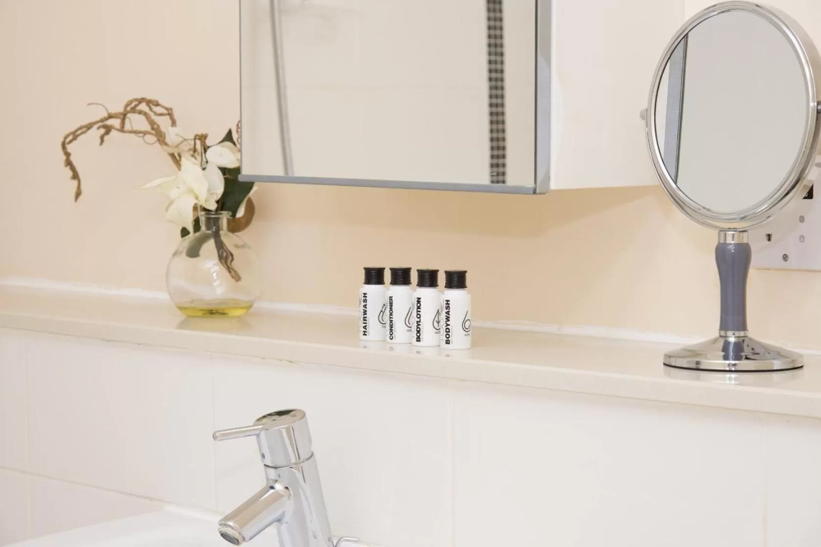 Bathroom in Dazzon Apartments - HUB - Central MK