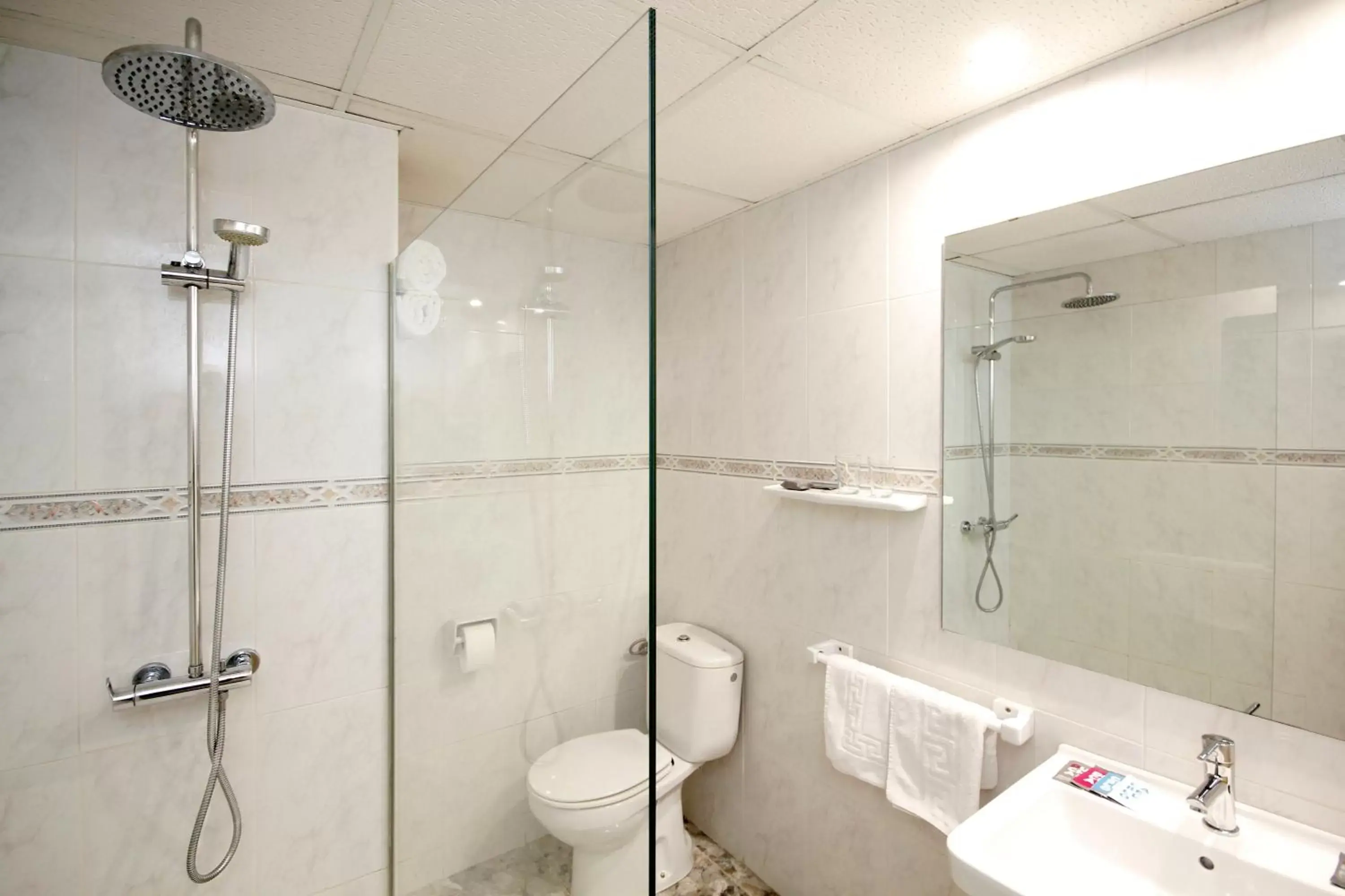 Bathroom in Hotel Ilusion Calma & Spa