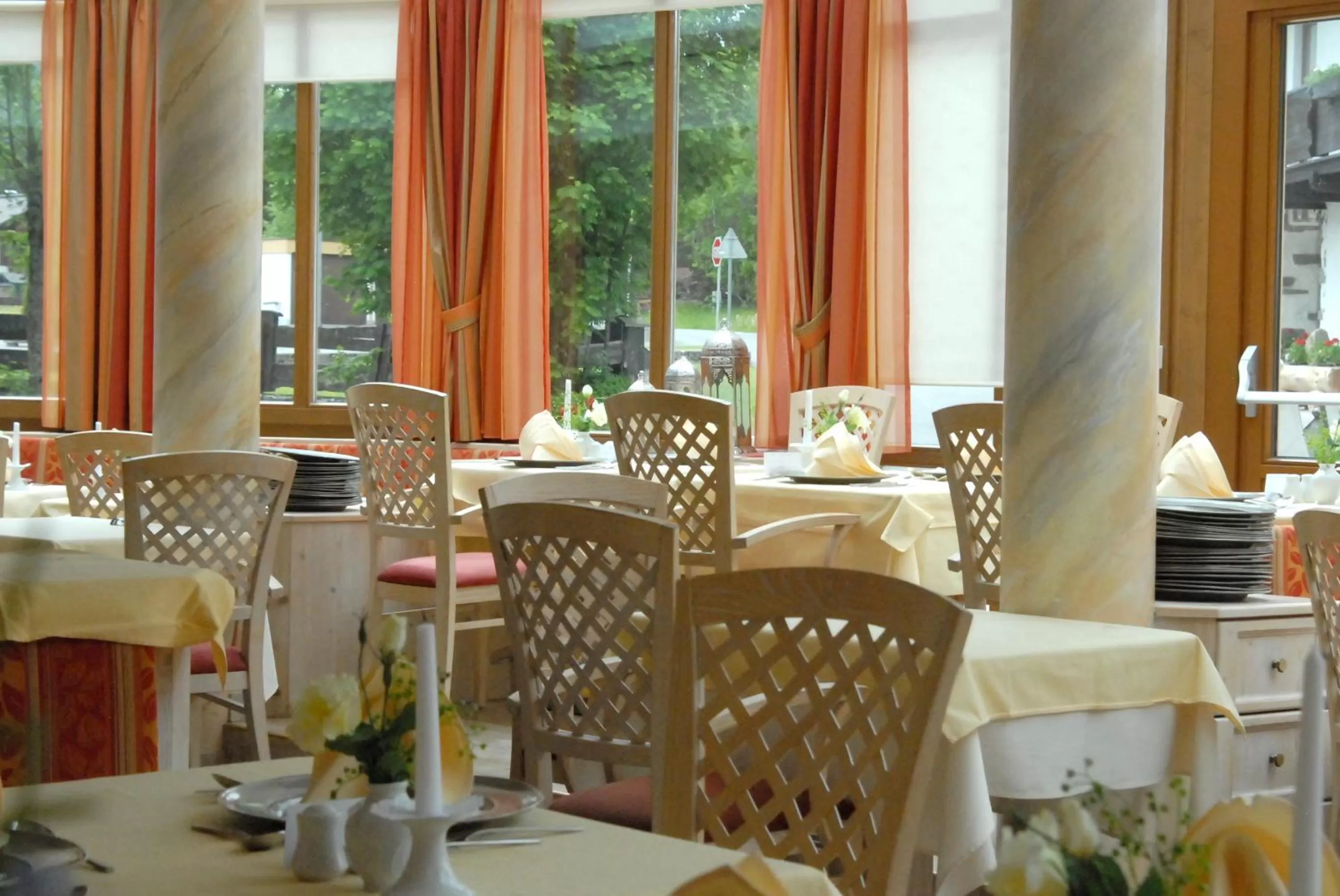 Restaurant/Places to Eat in Sporthotel Xander