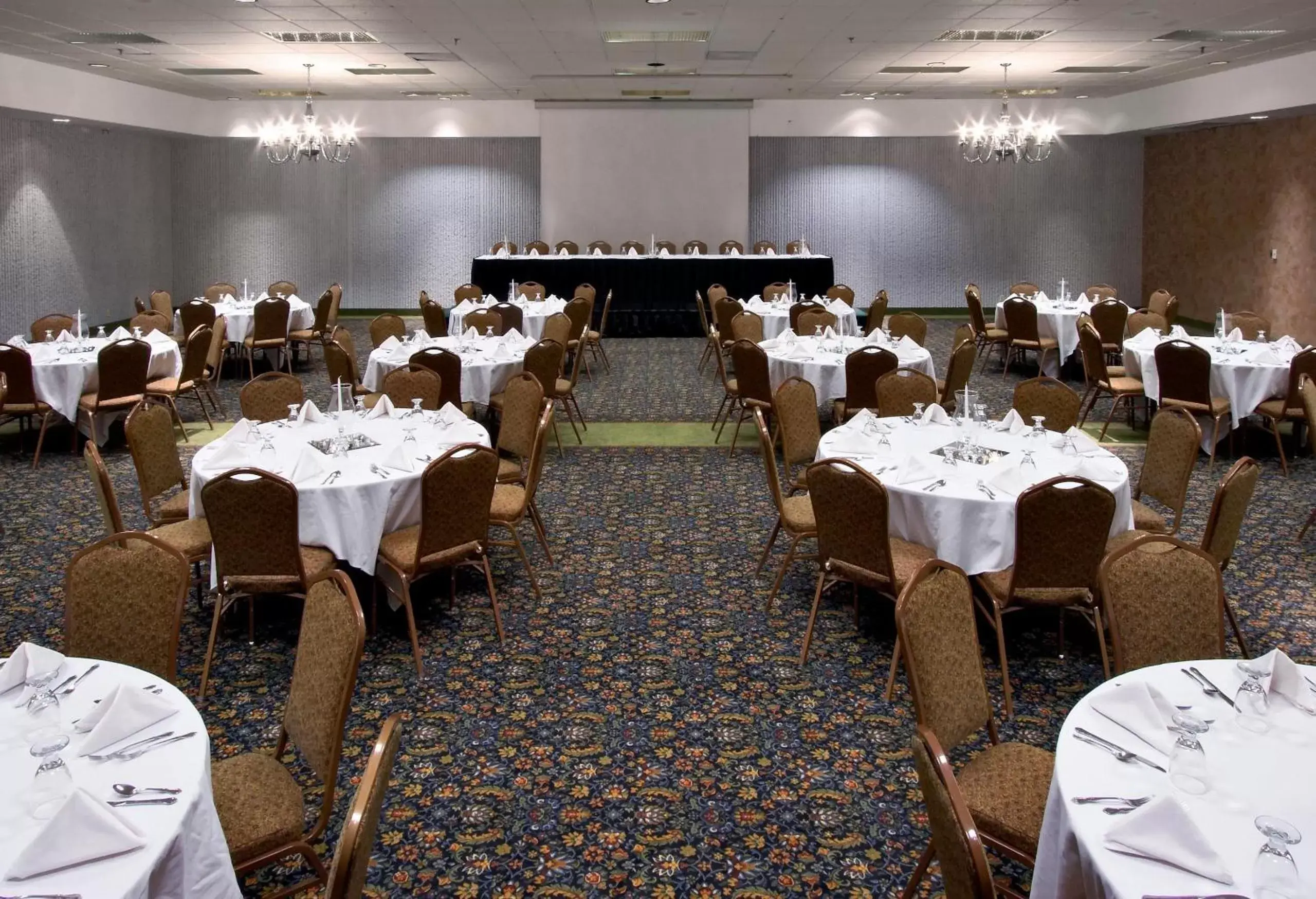 Banquet/Function facilities, Banquet Facilities in Ramkota Hotel - Casper