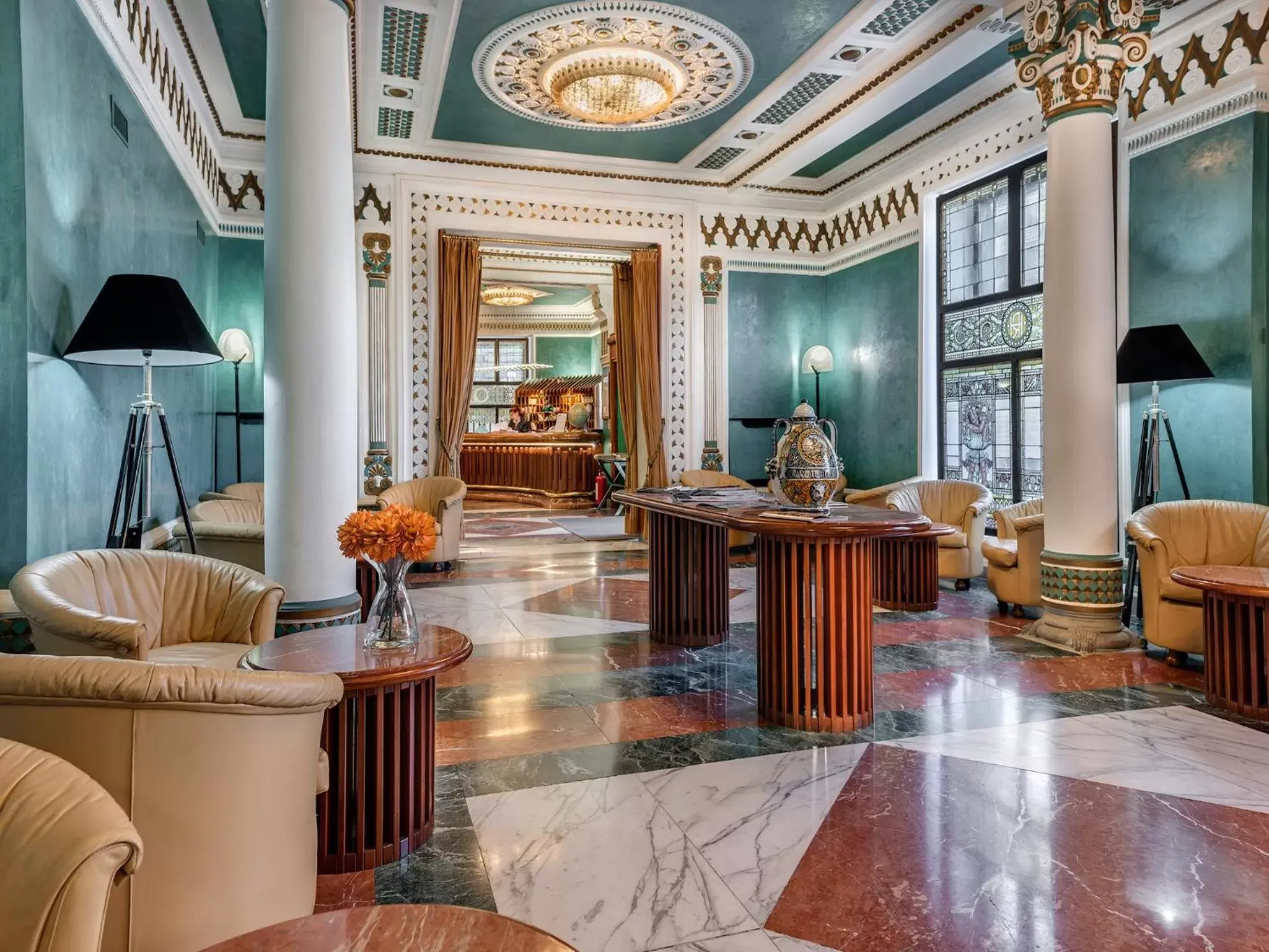 Day, Lobby/Reception in Hotel Roma