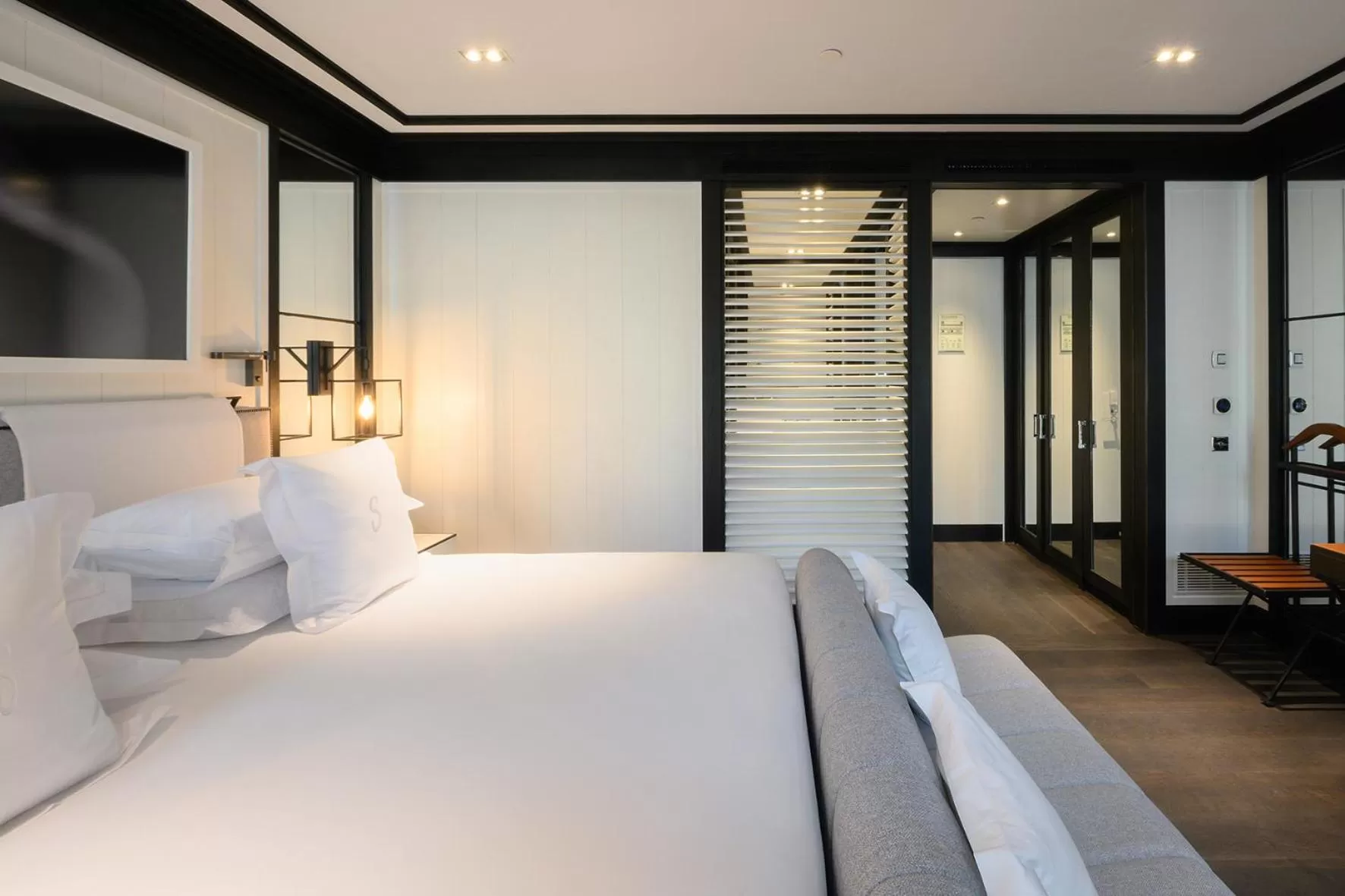 Bed in Seventy Barcelona