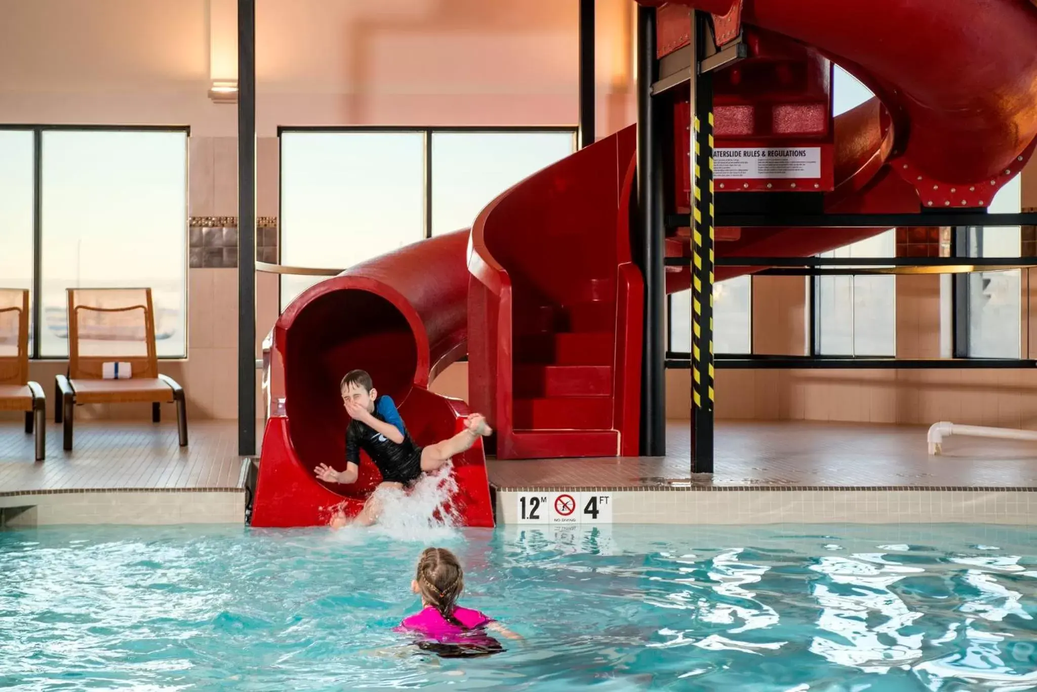 Swimming Pool in Courtyard by Marriott Calgary South