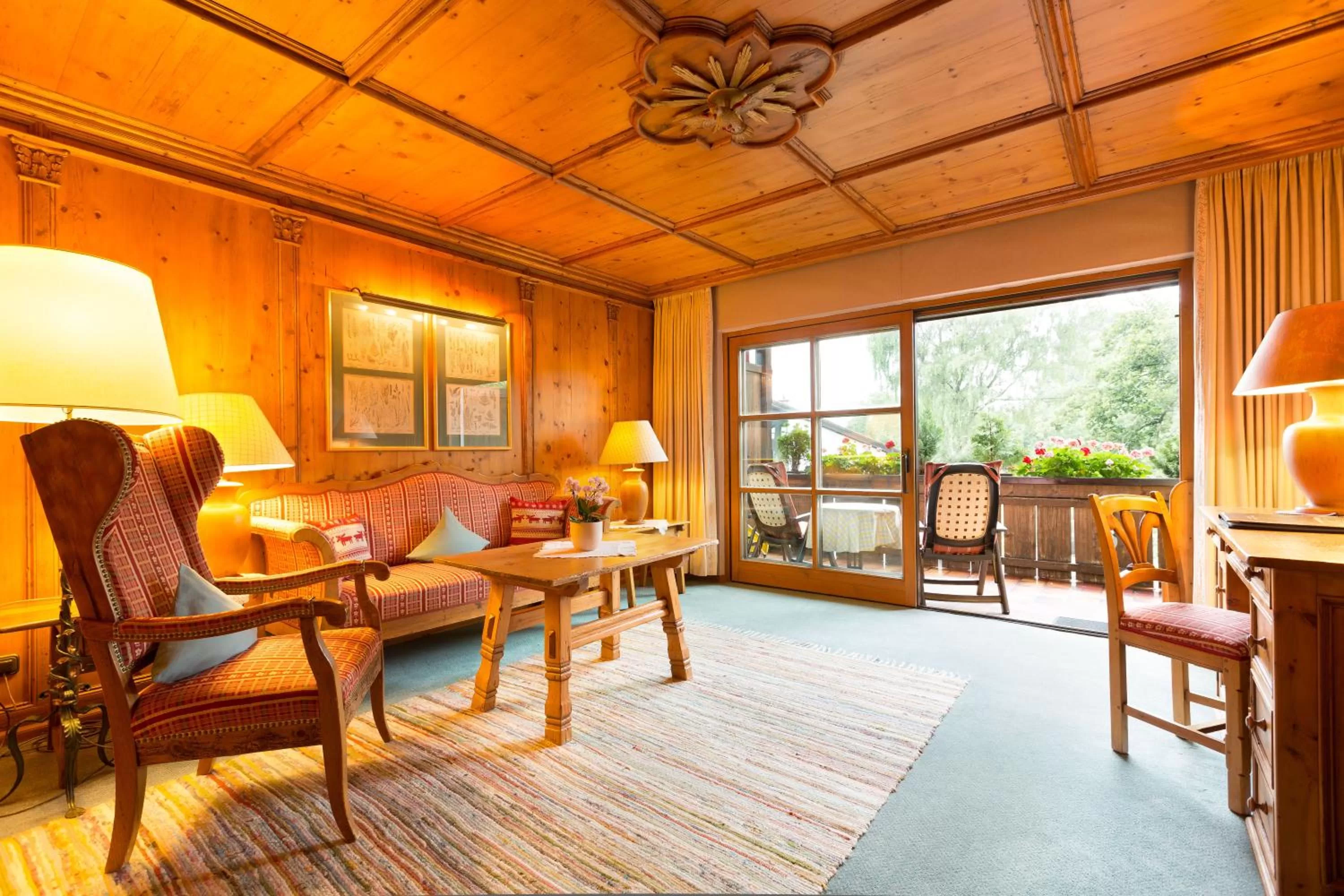 Living room in Reindl's Partenkirchener Hof