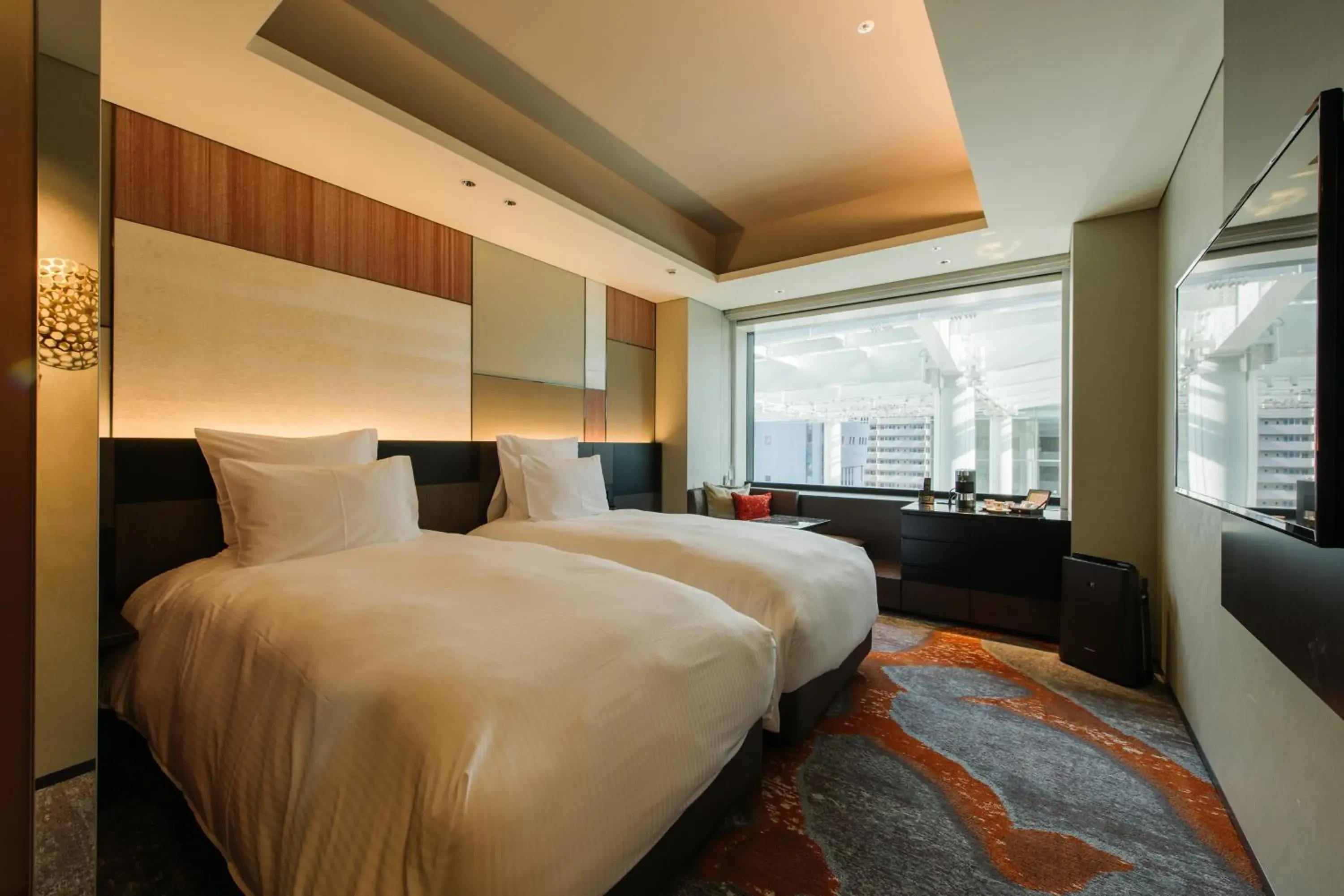 Photo of the whole room, Bed in Pullman Tokyo Tamachi
