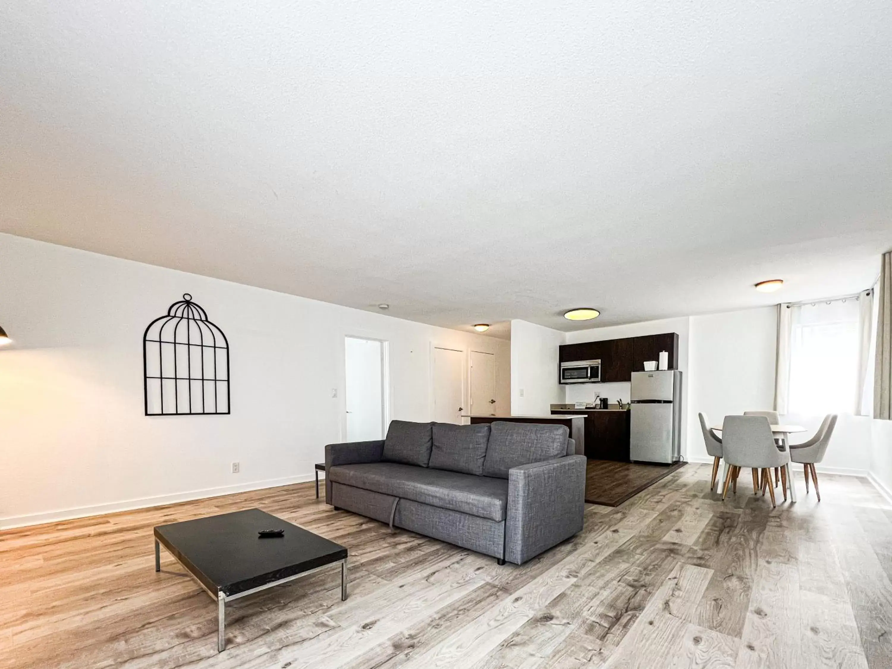 Living room, Seating Area in Winterset